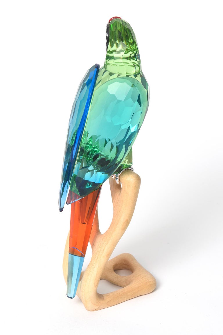 1stDibs #685824 swarovski papageien des Chrom Grüner | Vögeln Paradieses Macaw Papagei Swarovski-Kristall großer bei ast Angebot im in auf