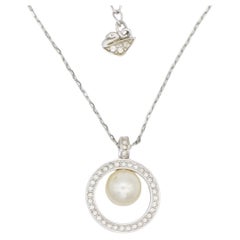 Swarovski Crystals Circle White Round Pearl Openwork Silver Pendant Necklace