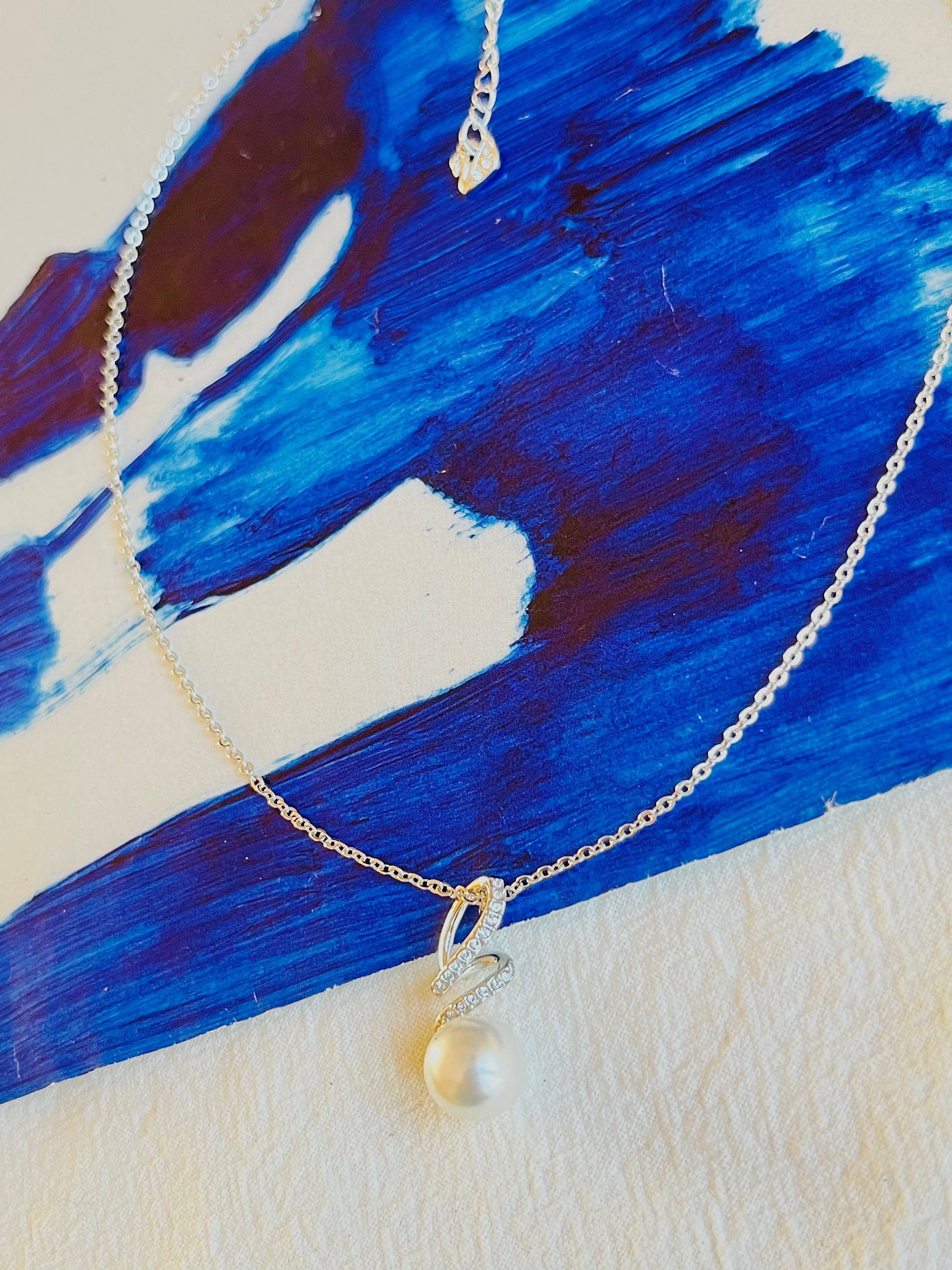 Artist Swarovski Dangle White Round Pearl Crystals Spiral Hook Pendant Silver Necklace For Sale