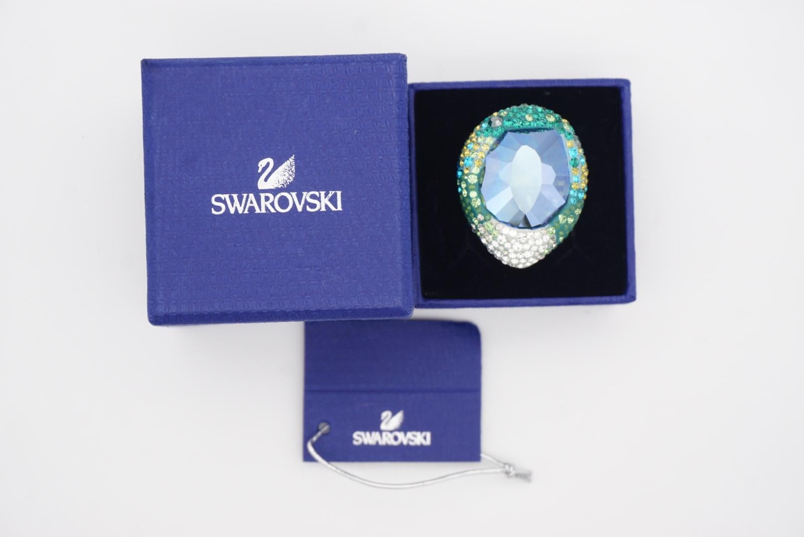 Art Nouveau Swarovski Hyacinth Green Crystals Large Nirvana Cocktail Ring, Size N, 55, White For Sale