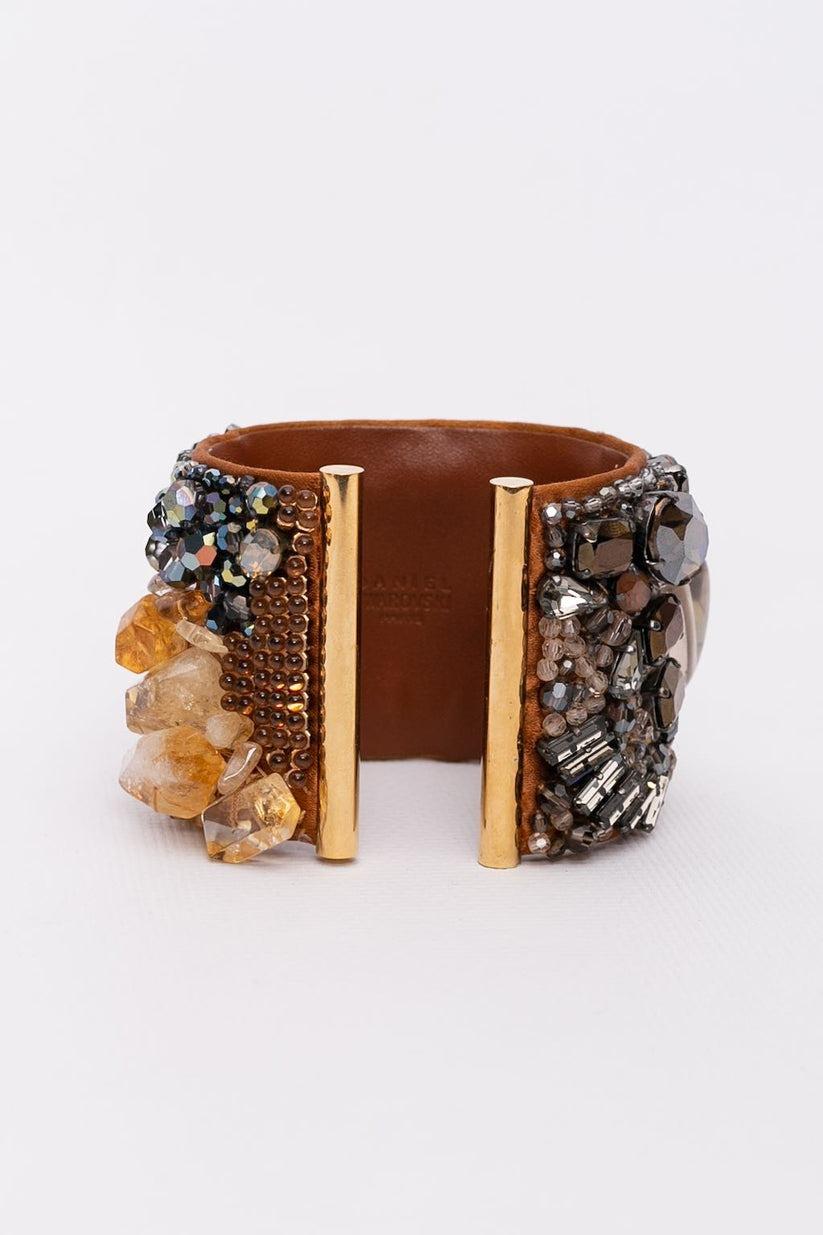 Swarovski Leather and Beads Cuff Bracelet, 1990s In Excellent Condition For Sale In SAINT-OUEN-SUR-SEINE, FR