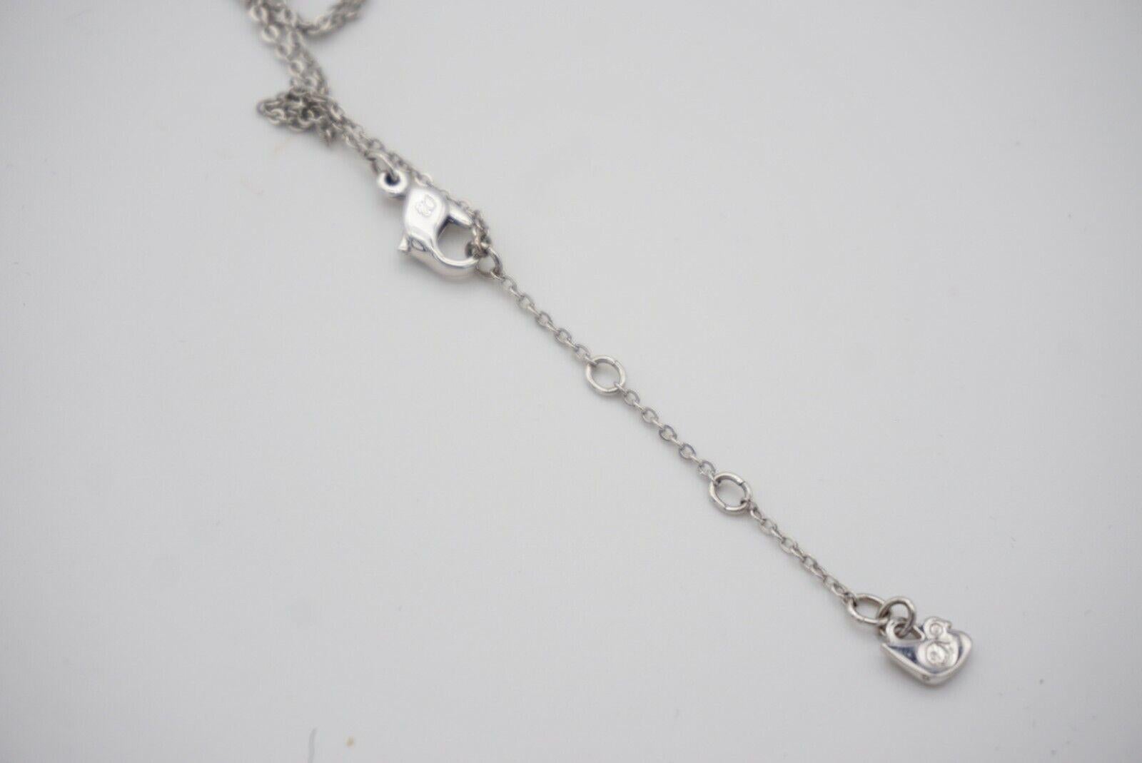 Swarovski Ciondolo con cristalli a forma di arco a nodo permanente Collana in argento bianco elegante e carina A. Silver in vendita 5