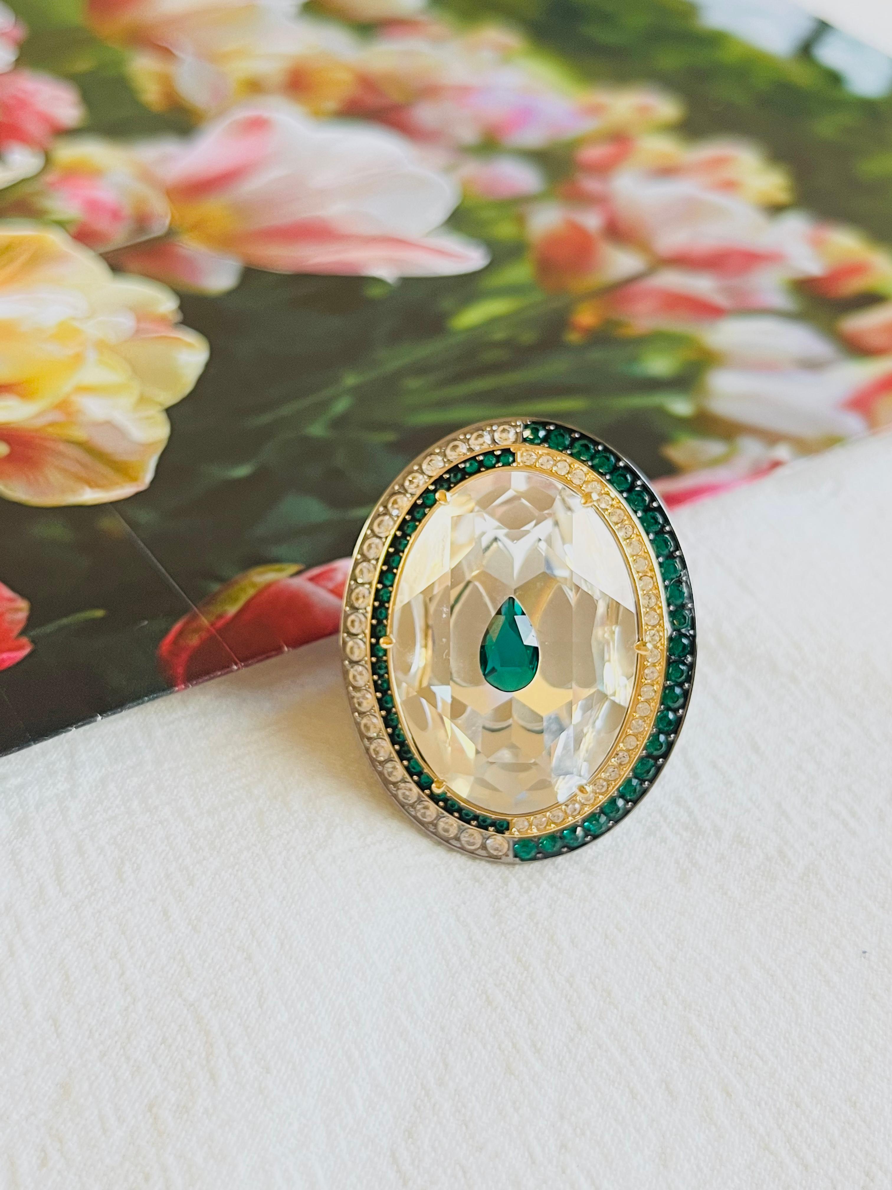 Art Deco Swarovski Luxury Dark Green Crystals Chunky Nirvana Cocktail Ring Size 50 - 55 For Sale
