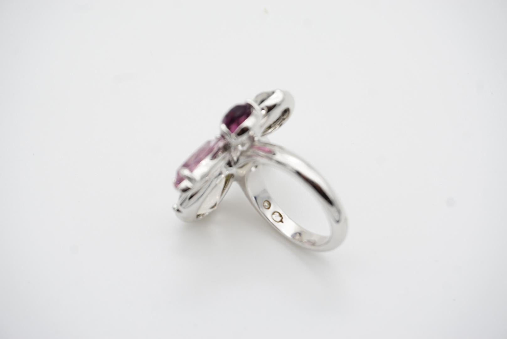 Swarovski Nirvana Cocktail Clear Purple Crystal Flower Ring, Silver, Size 55 For Sale 6