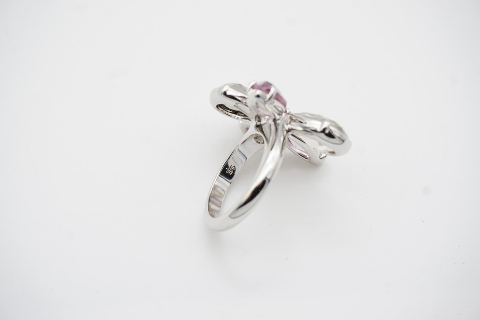 Swarovski Nirvana Cocktail Clear Purple Crystal Flower Ring, Silver, Size 55 For Sale 7