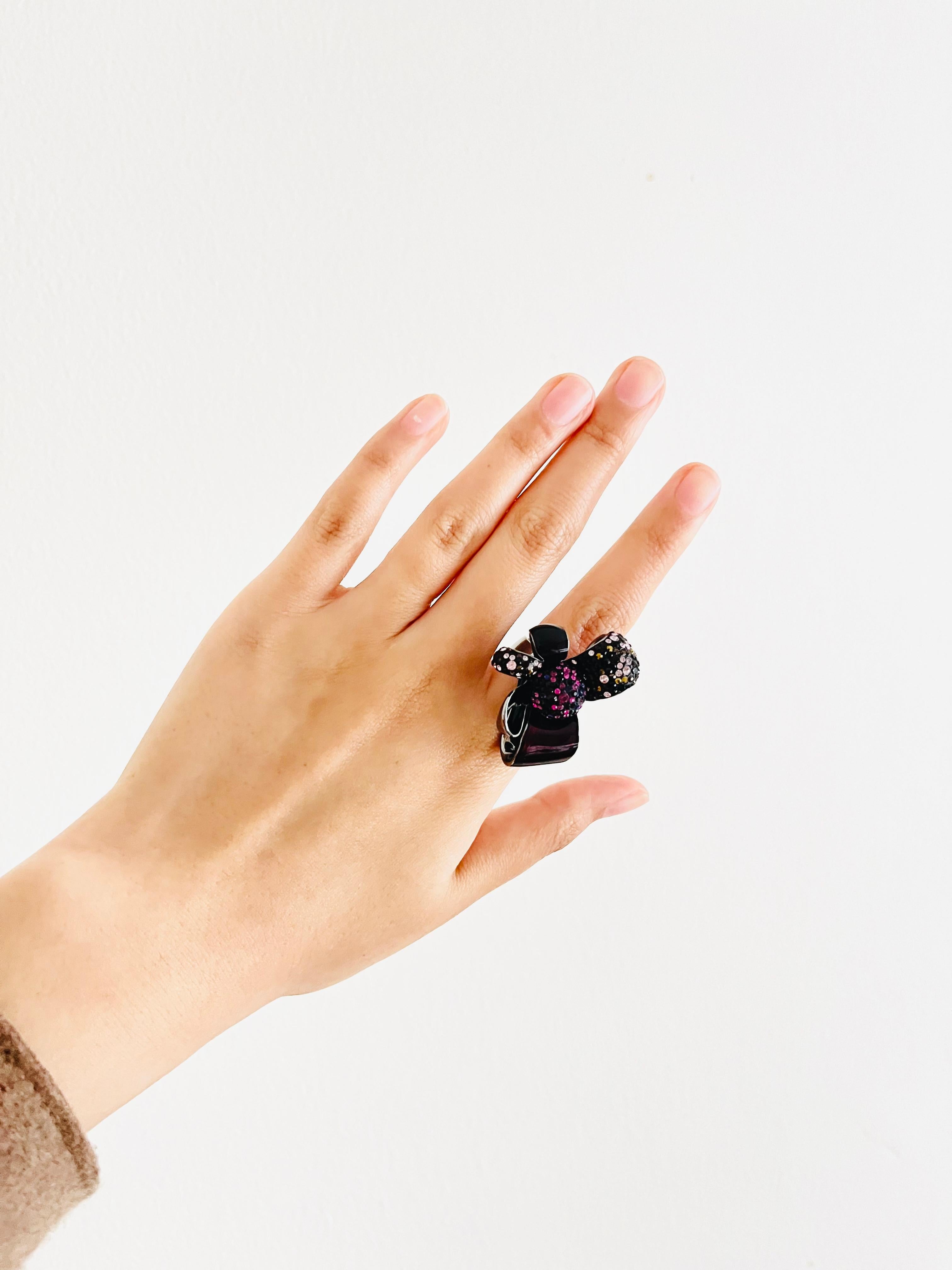 swarovski black swan ring