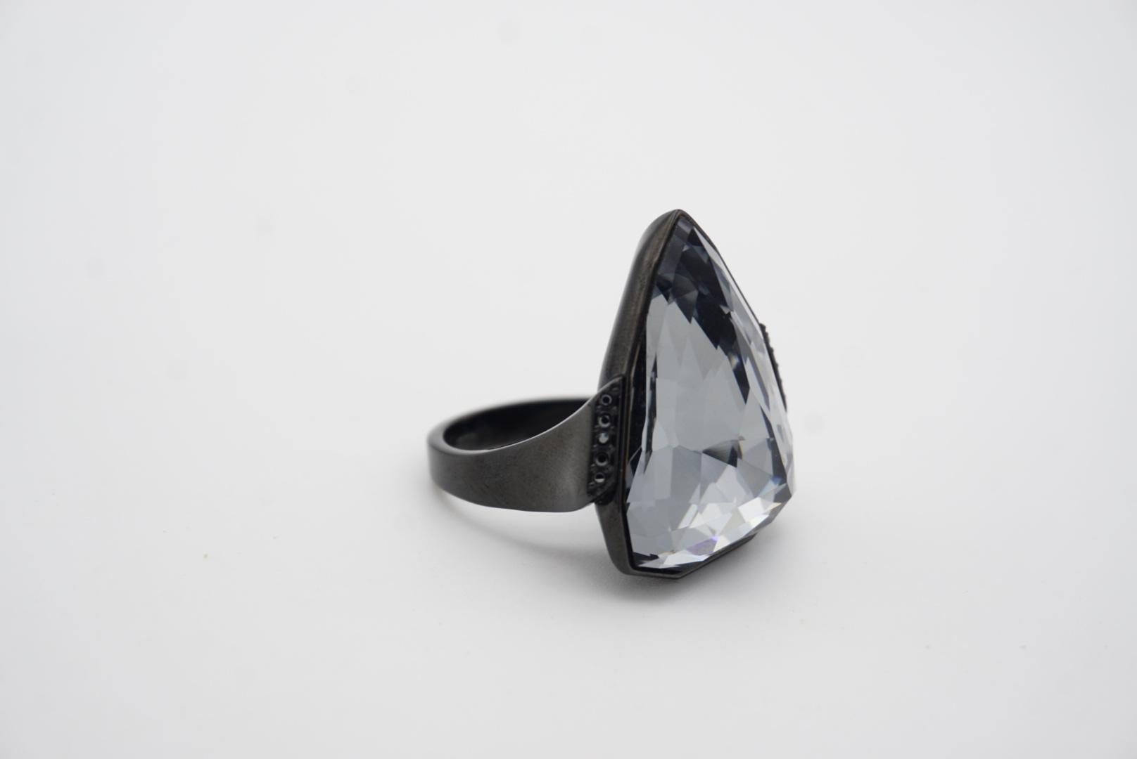 Women's or Men's Swarovski Nirvana Triangle Crystals Black Curiosa Cocktail Ring, Size 55, UK N