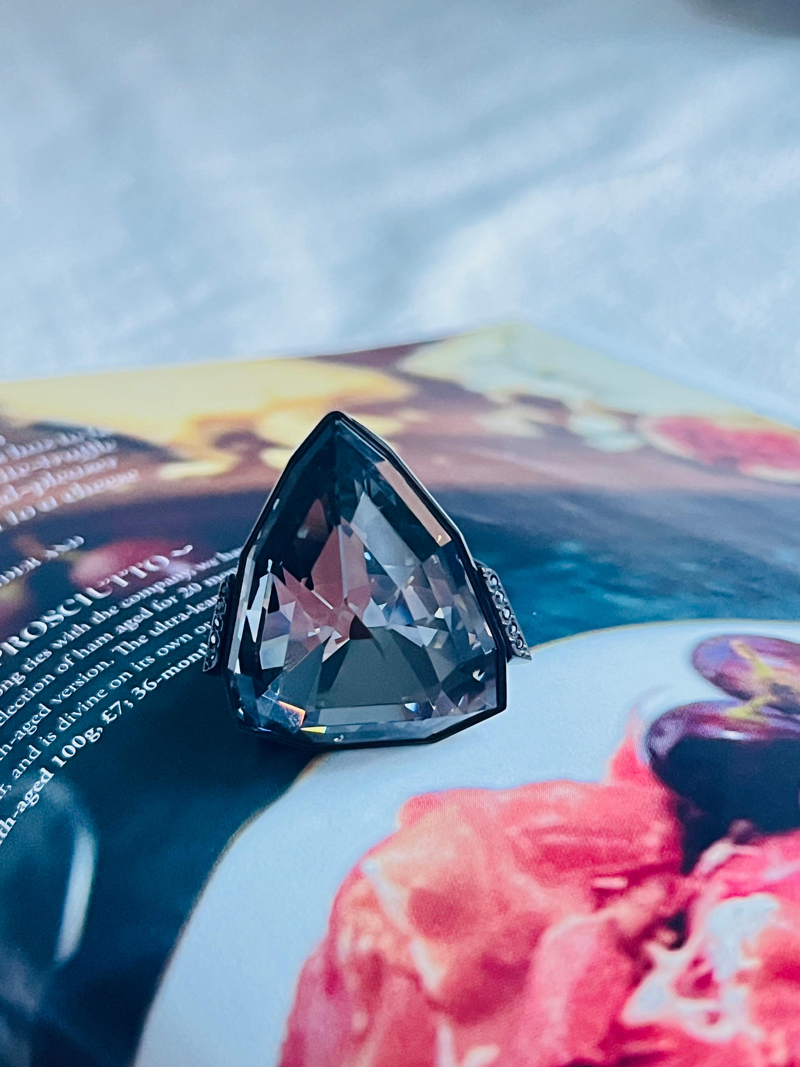 Women's or Men's Swarovski Nirvana Triangle Crystals Black Curiosa Cocktail Ring, Size 58, UK Q