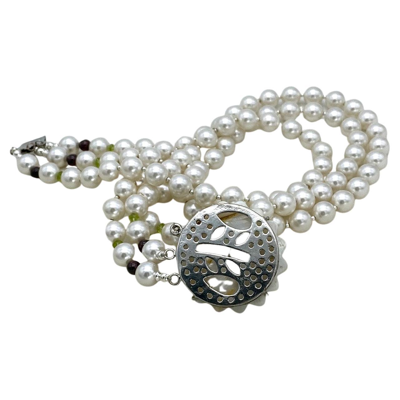 Collier à trois brins de perles Swarovski en vente 2