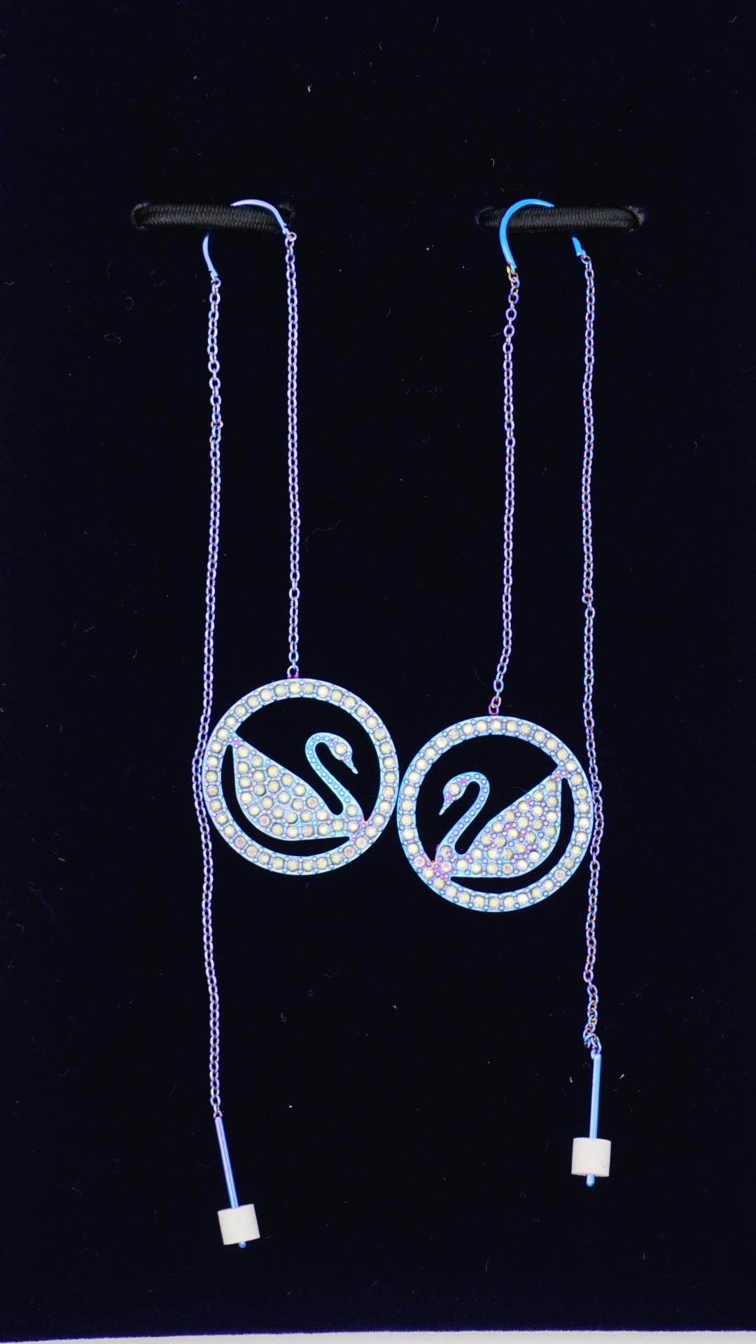 Women's or Men's Swarovski Pop Swan Round Crystals Purple Lilac PVD Coating Pierced Earrings For Sale