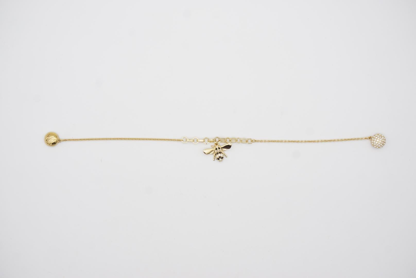 Swarovski Remix Collection Vivid Bee Pendant Charm Strand Gold Bracelet, Size L For Sale 3