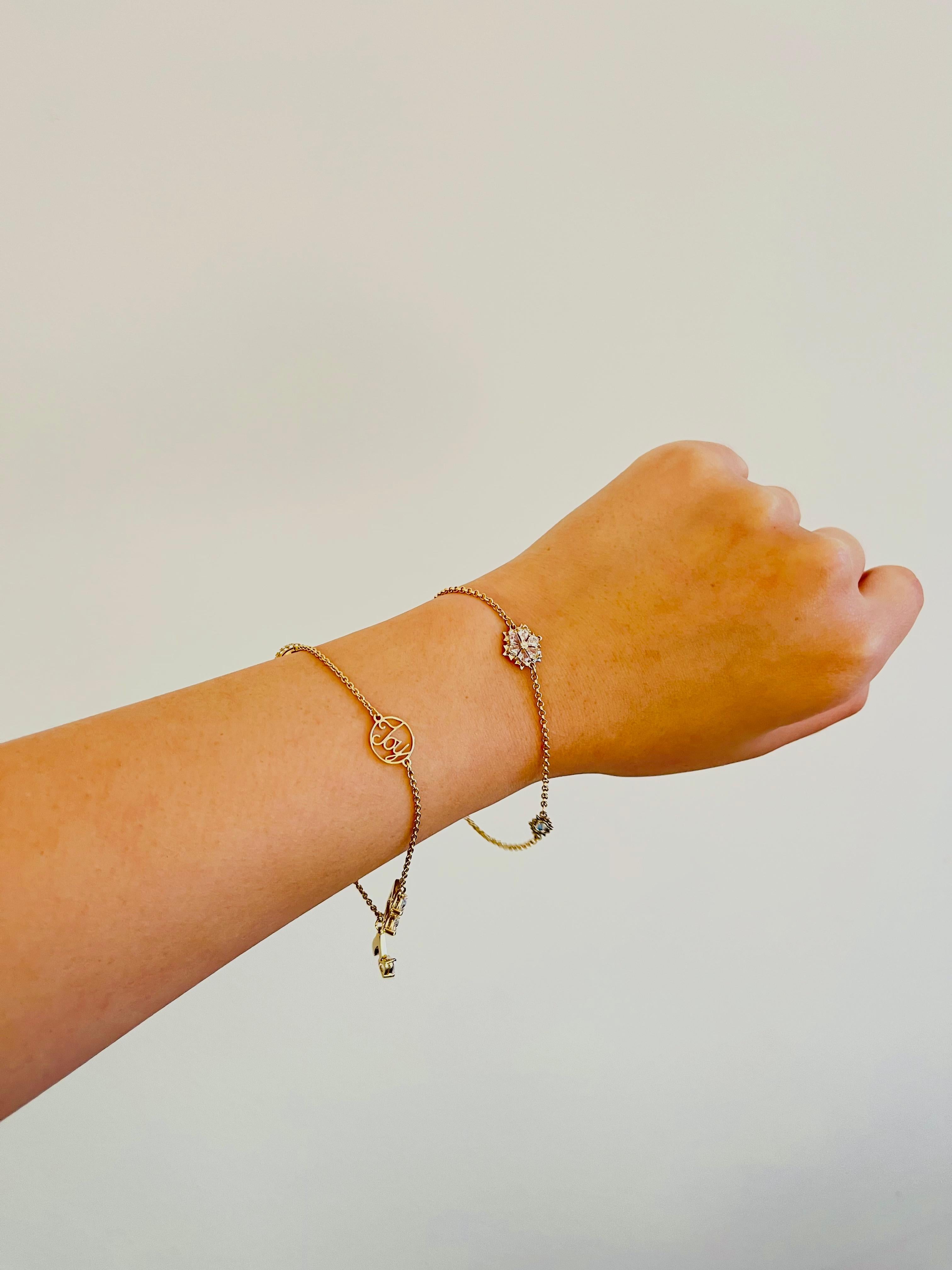 SWAROVSKI Remix - Ensemble de bracelets flocons de neige Joy Musical Notes, ton or, BNWT Unisexe en vente