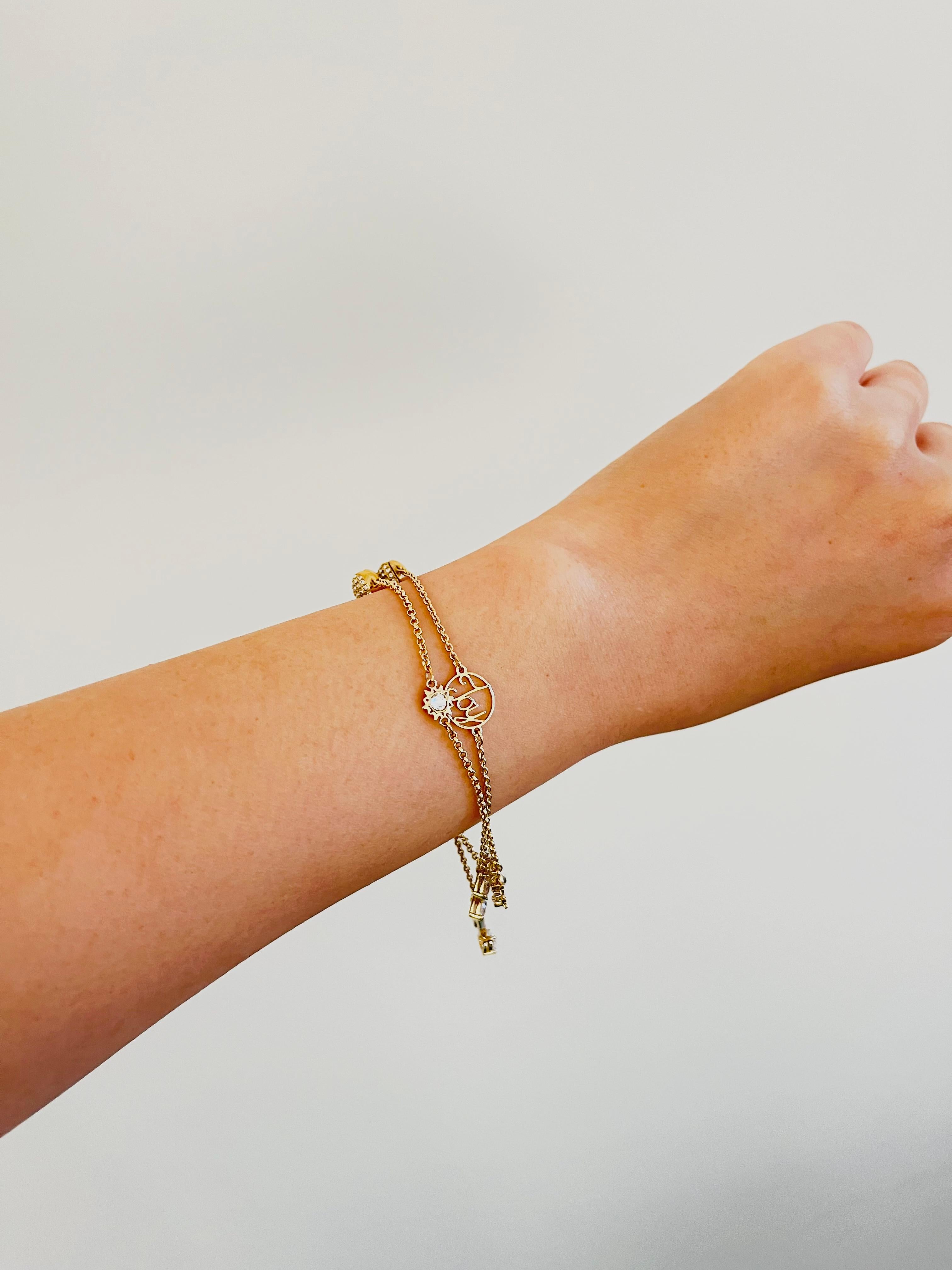 SWAROVSKI Remix - Ensemble de bracelets flocons de neige Joy Musical Notes, ton or, BNWT en vente 1