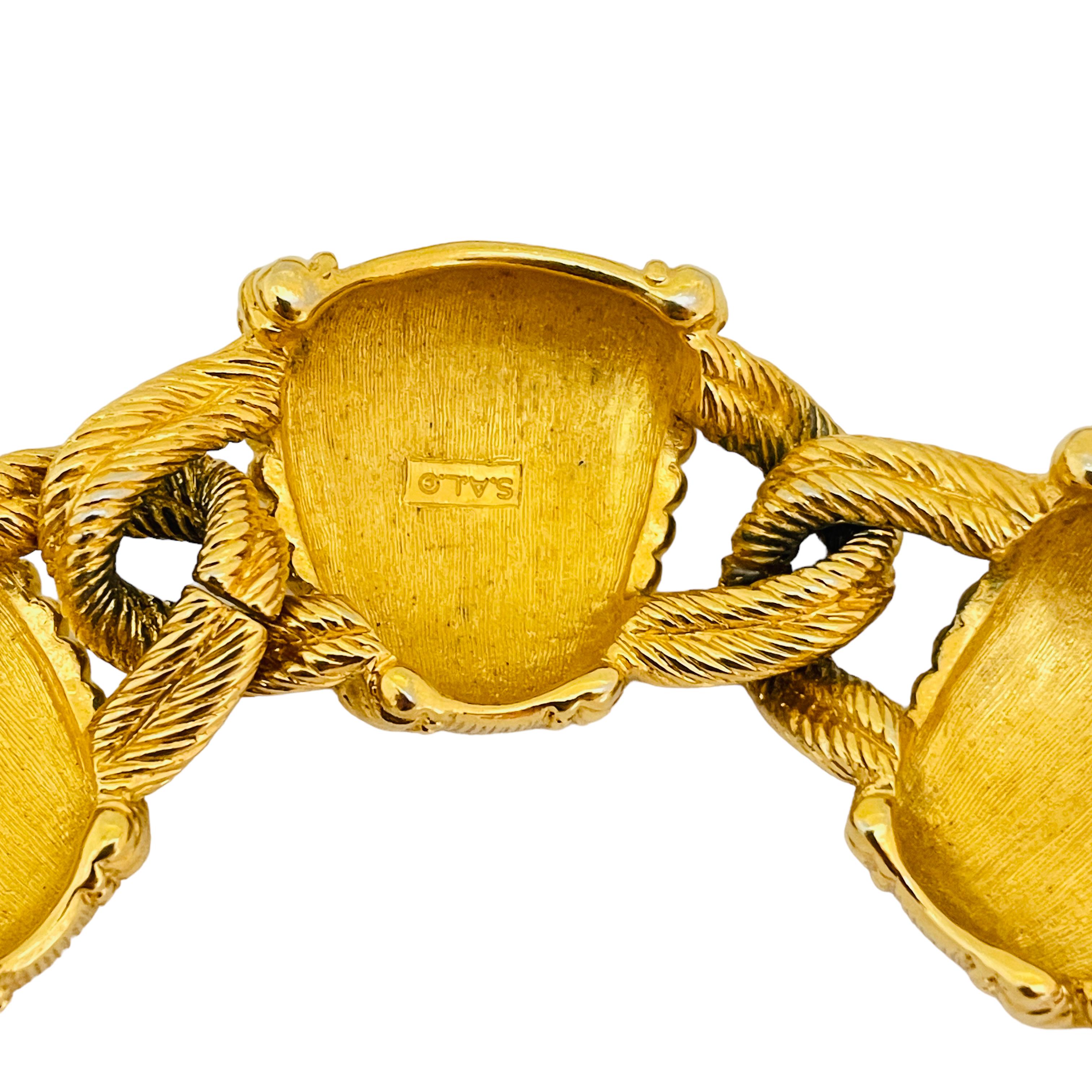 SWAROVSKI SAL signed vintage massive Etruscan byzantine cabochon necklace In Good Condition For Sale In Palos Hills, IL