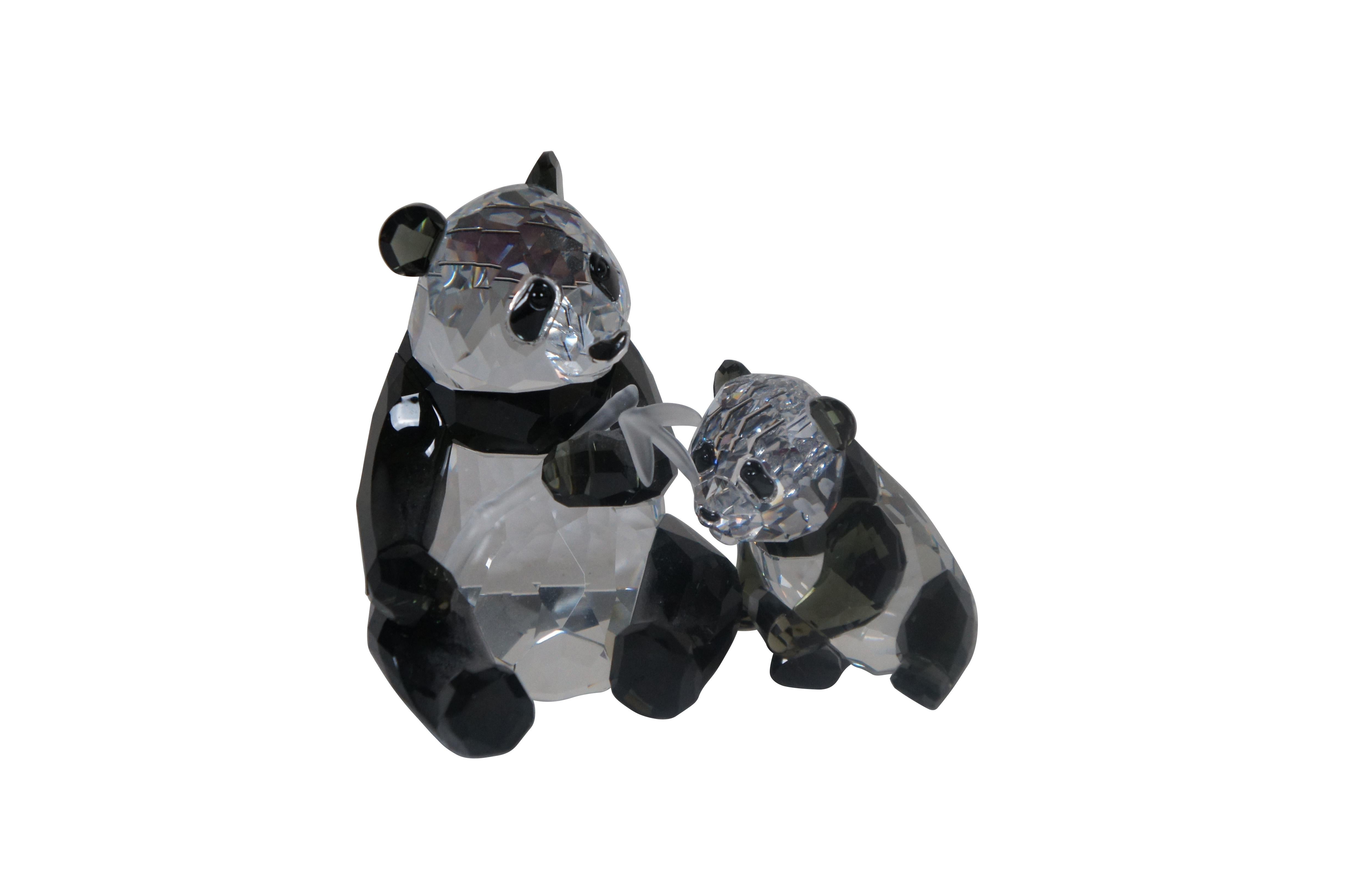 Swarovski SCS Endangered Wildlife Pandas Mother Baby w COA Box In Good Condition In Dayton, OH