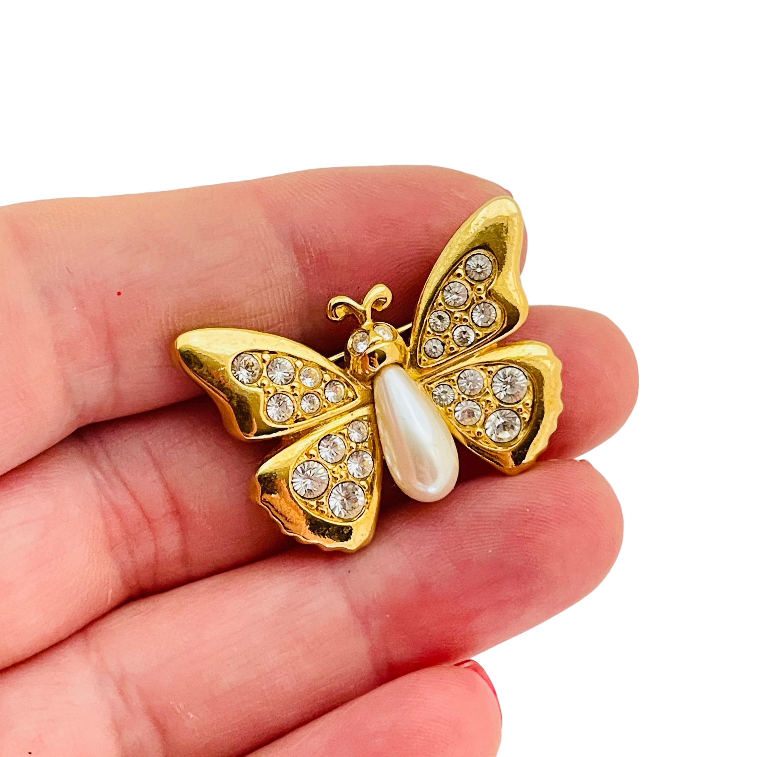 Women's SWAROVSKI signed gold pearl crystals butterfly designer runway brooch For Sale