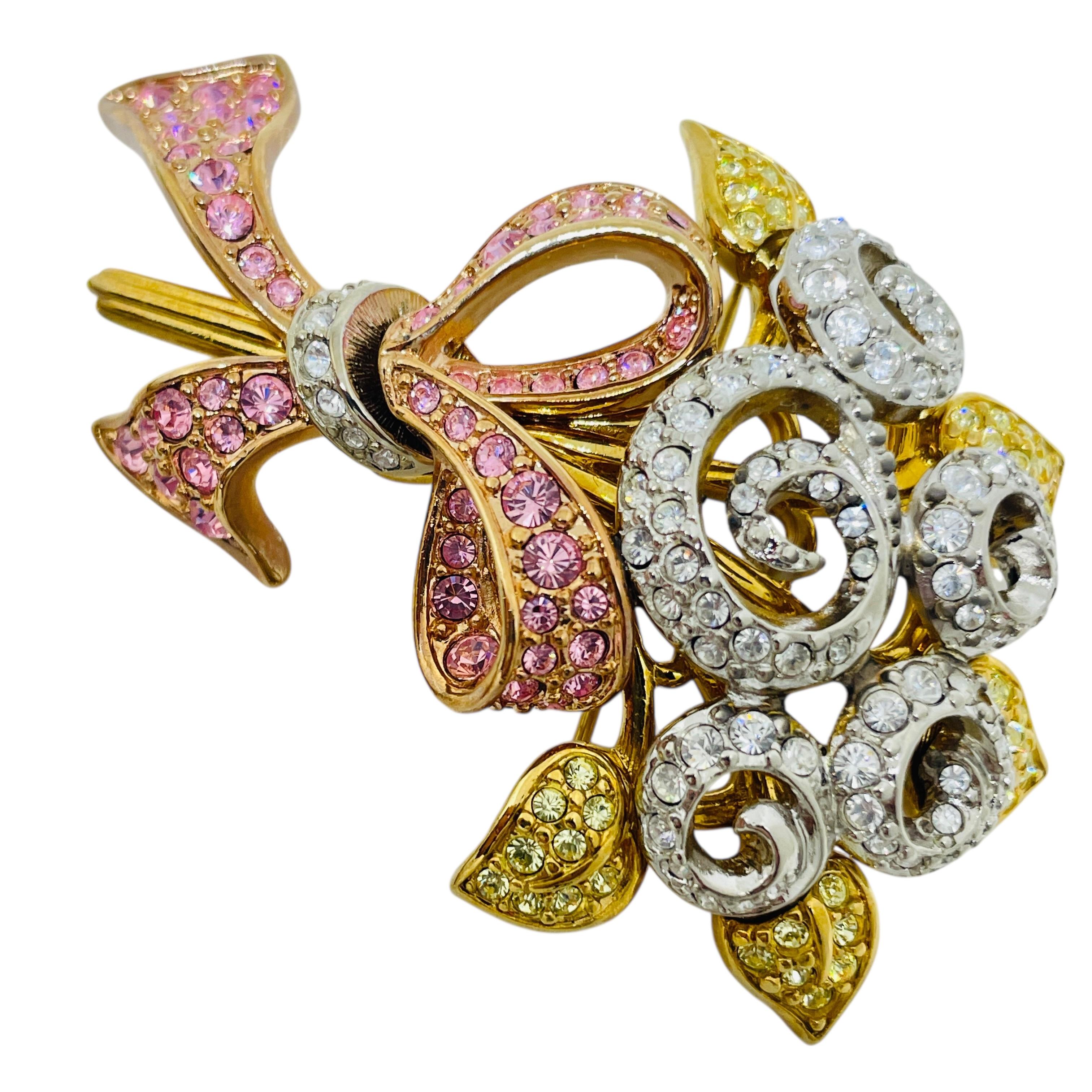 Swarovski logo cygne 98 JP signé vintage compassion fleur cristal broche en vente 1