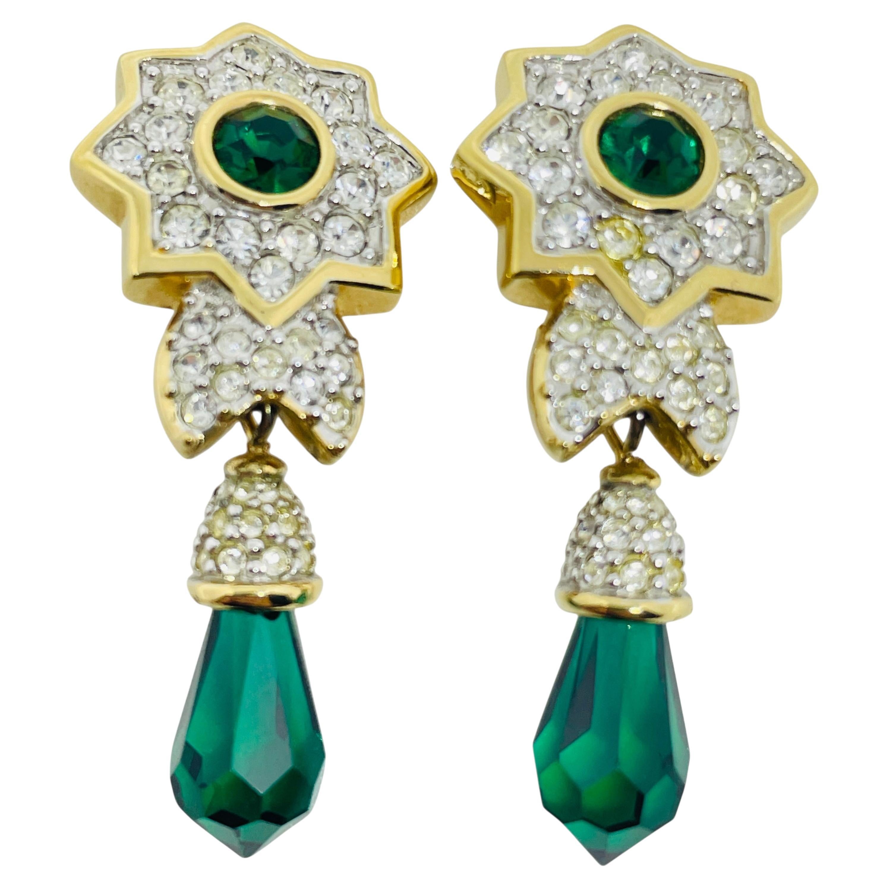 SWAROVSKI cisne firmado chapado en oro esmeralda cristal gota diseñador clip en pendientes