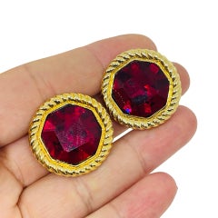 SWAROVSKI swan signed vintage gold ruby red crystals designer clip on earrings