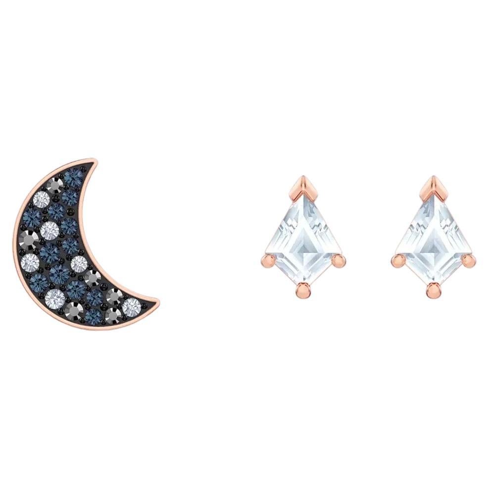 Swarovski Symbolic White Blue Moon Crystal Pierced Earrings Set, Rose Gold Tone, BNWT

Take style inspiration from the night sky this season with this versatile set of three pierced earrings, including two sparkling studs in an elegant kite-shaped