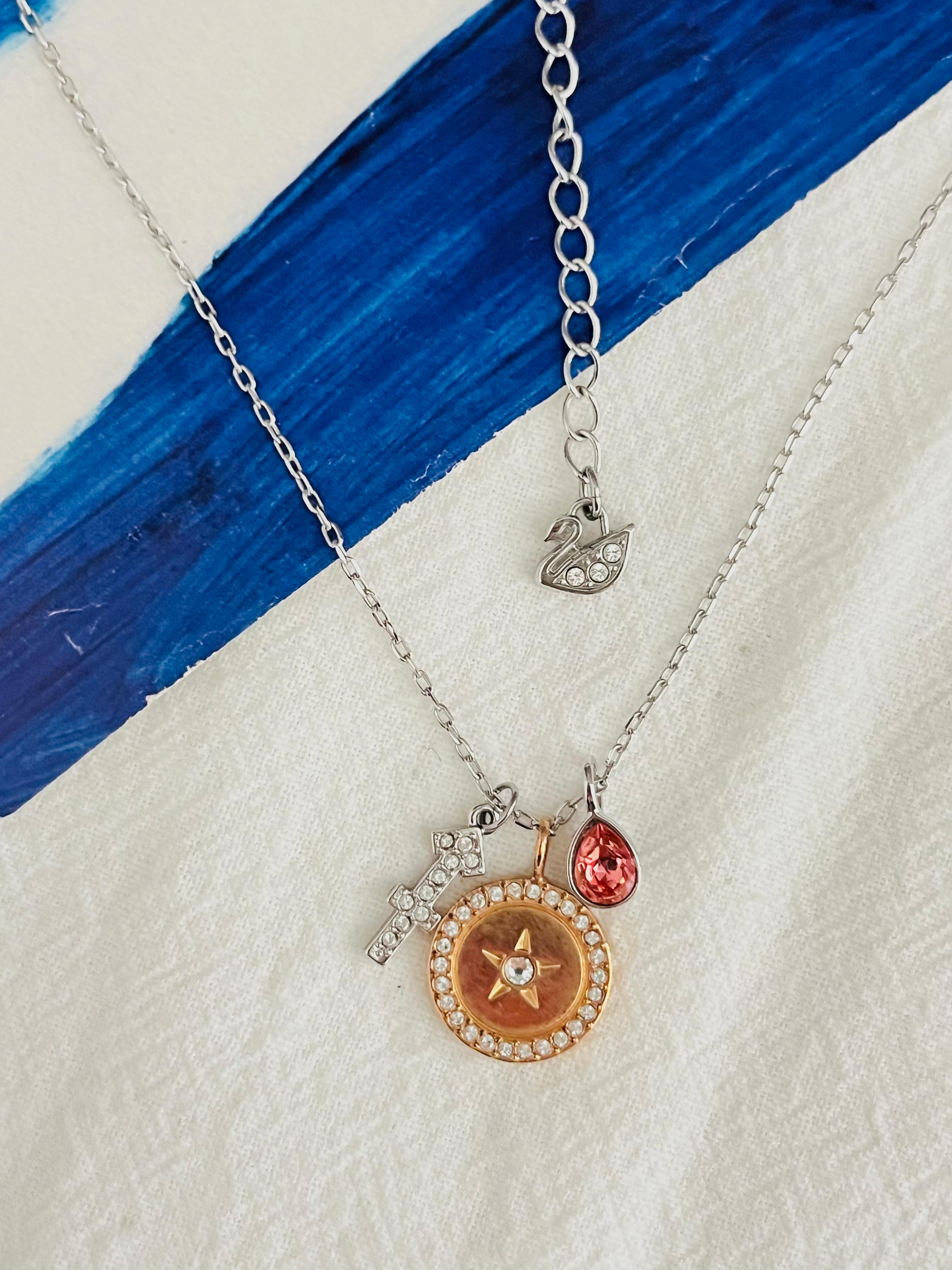 Art Déco Swarovski Zodiac Sagittarius Cross Compass Tear Drop Collana, Oro rosa in vendita