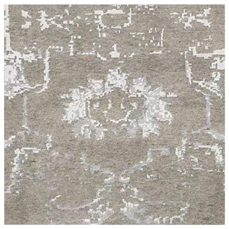 Swatch for Arte Rug in Silver / White by Ben Soleimani For Sale