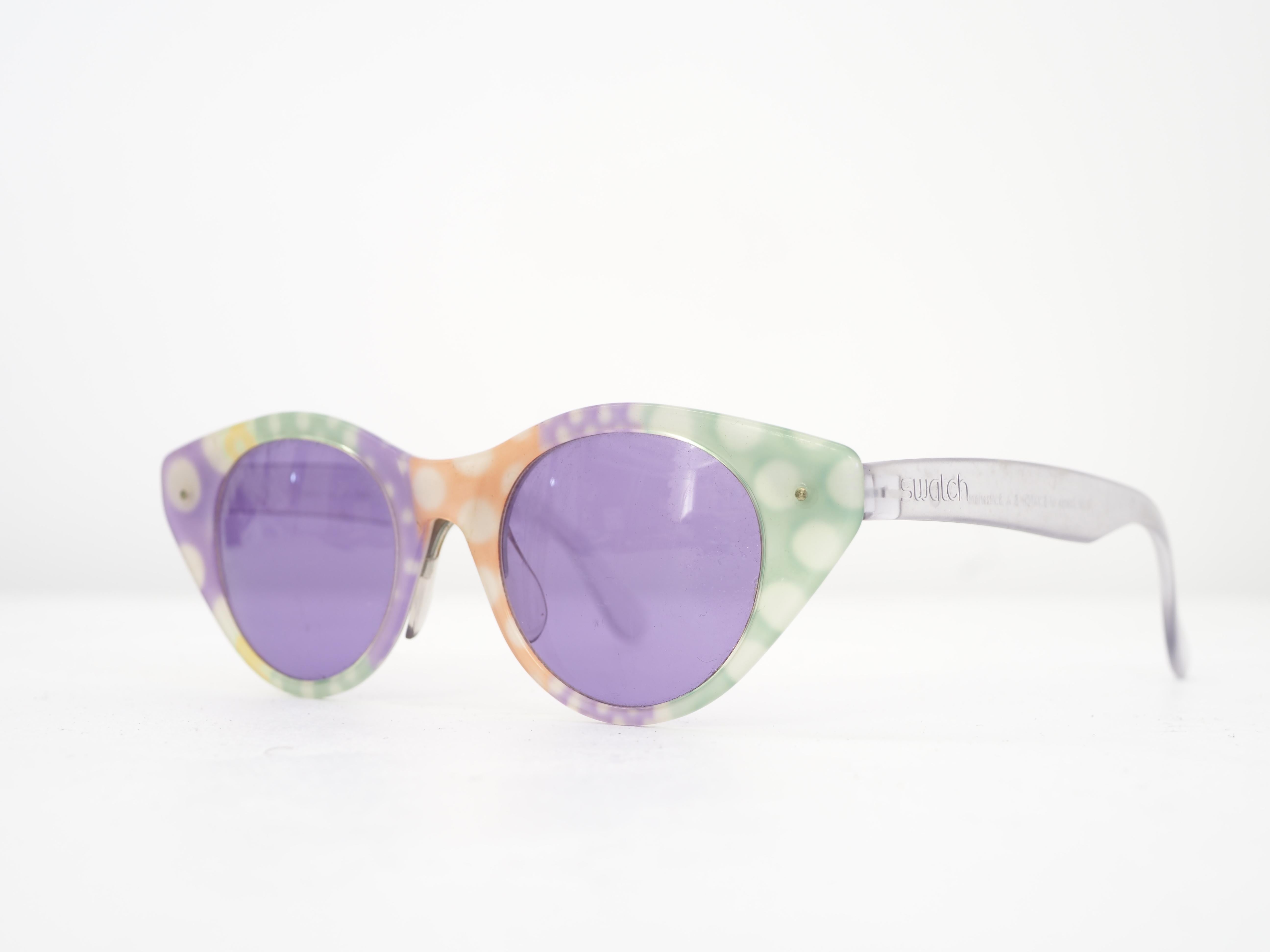 Lunettes de soleil Swatch multicolores multi-lentilles en vente 16