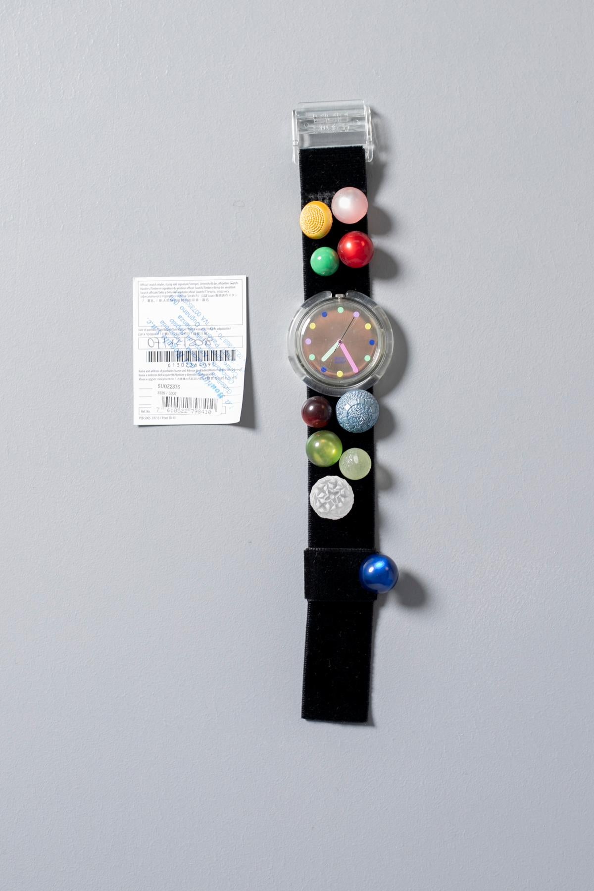 Swatch POP Special BUTTON PWK153 Limited Edition collectible NOS In Good Condition For Sale In Milano, IT