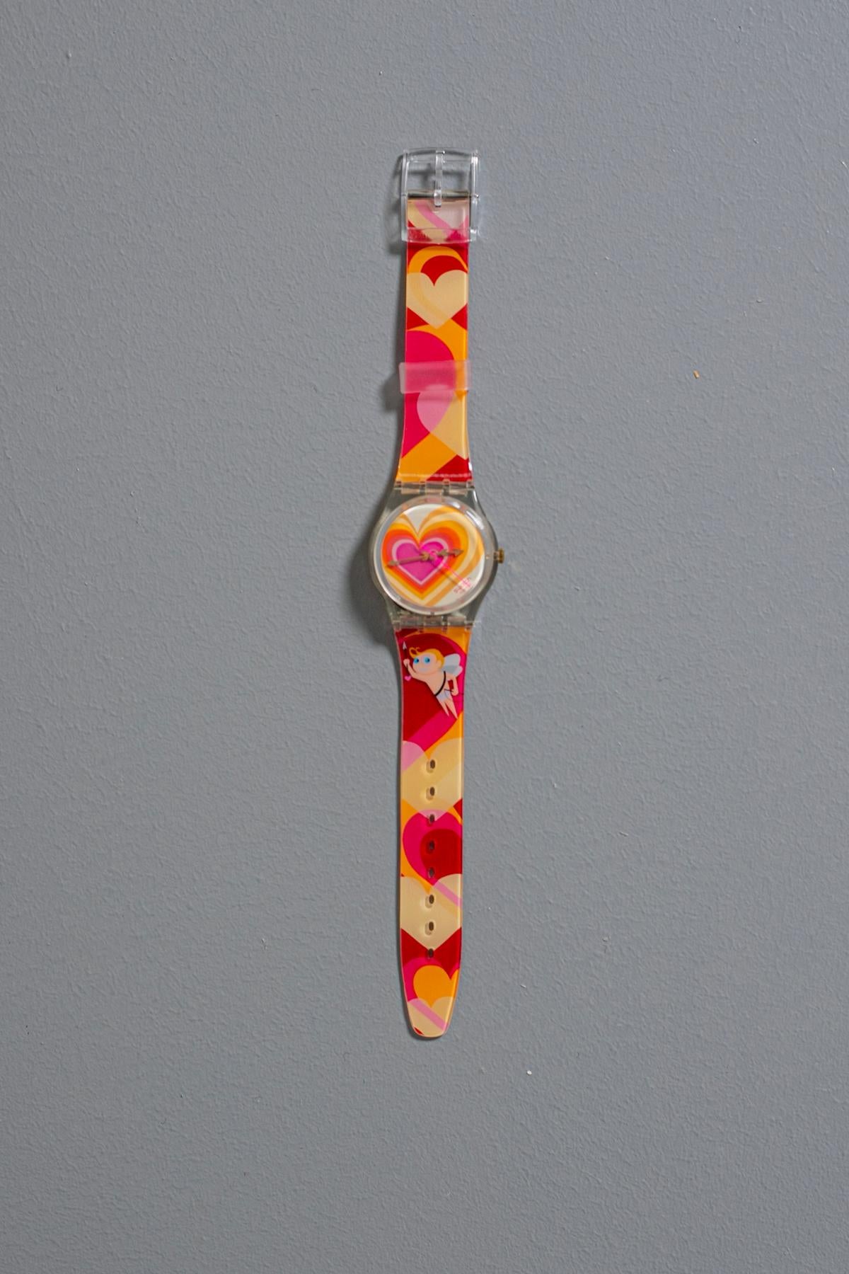 Swatch vintage Valentine's Day Aiming for Yourt Heart GE107, 2002 en vente 7