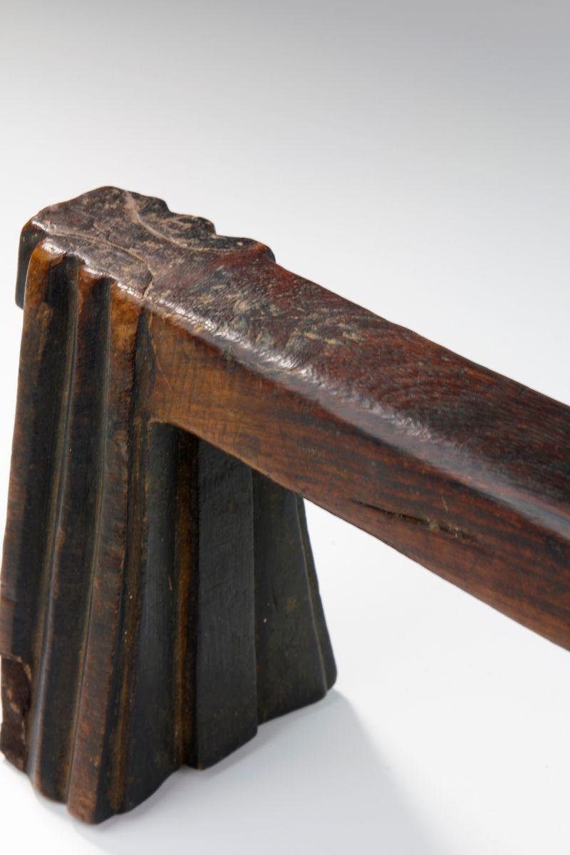 20th Century Swazi Headrest With Old Label Attached, Southern Africa For Sale