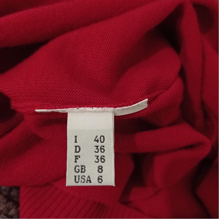 Red Moschino Sweater size 40 For Sale