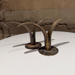 Sweden by Ystad-Metall Kerzenständer aus Messing Patiniertes Messing Dänisch Modern