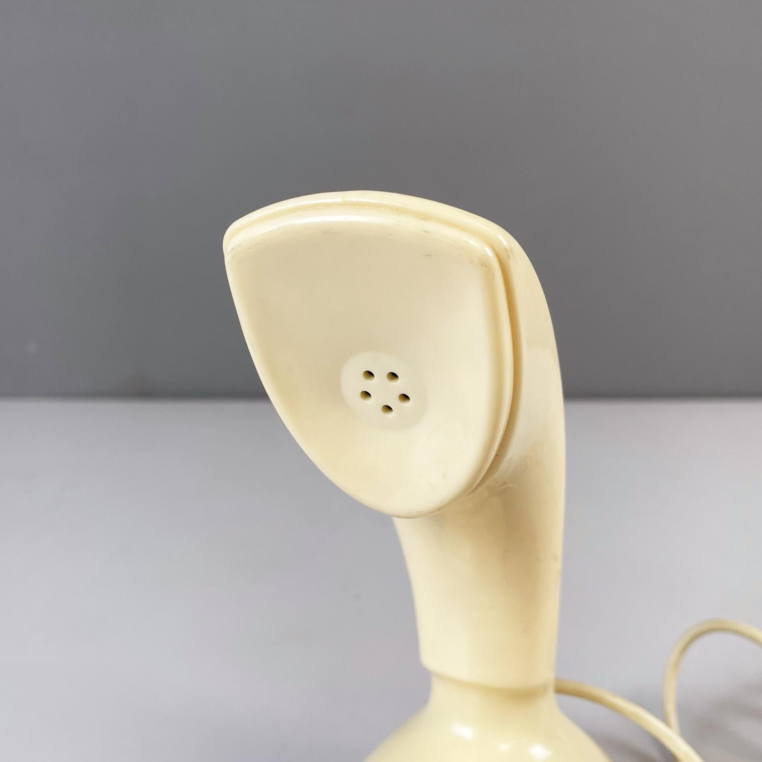Mid-20th Century Suède, milieu du siècle Téléphone de bureau en plastique beige Ericofon Cobra par Ericsson, années 1950 en vente