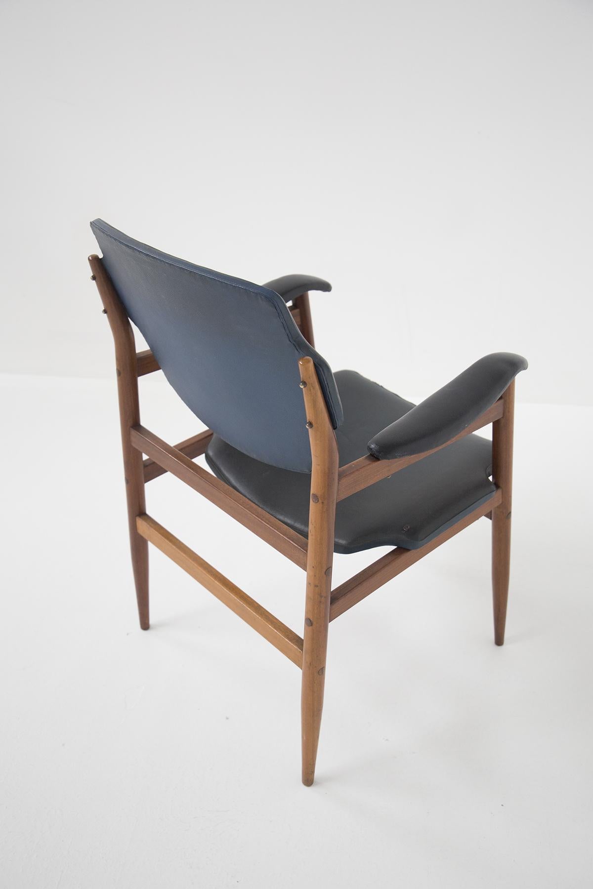 Sweden Vintage Armchair in Wood and Leather att. to Gunnar Asplund 5