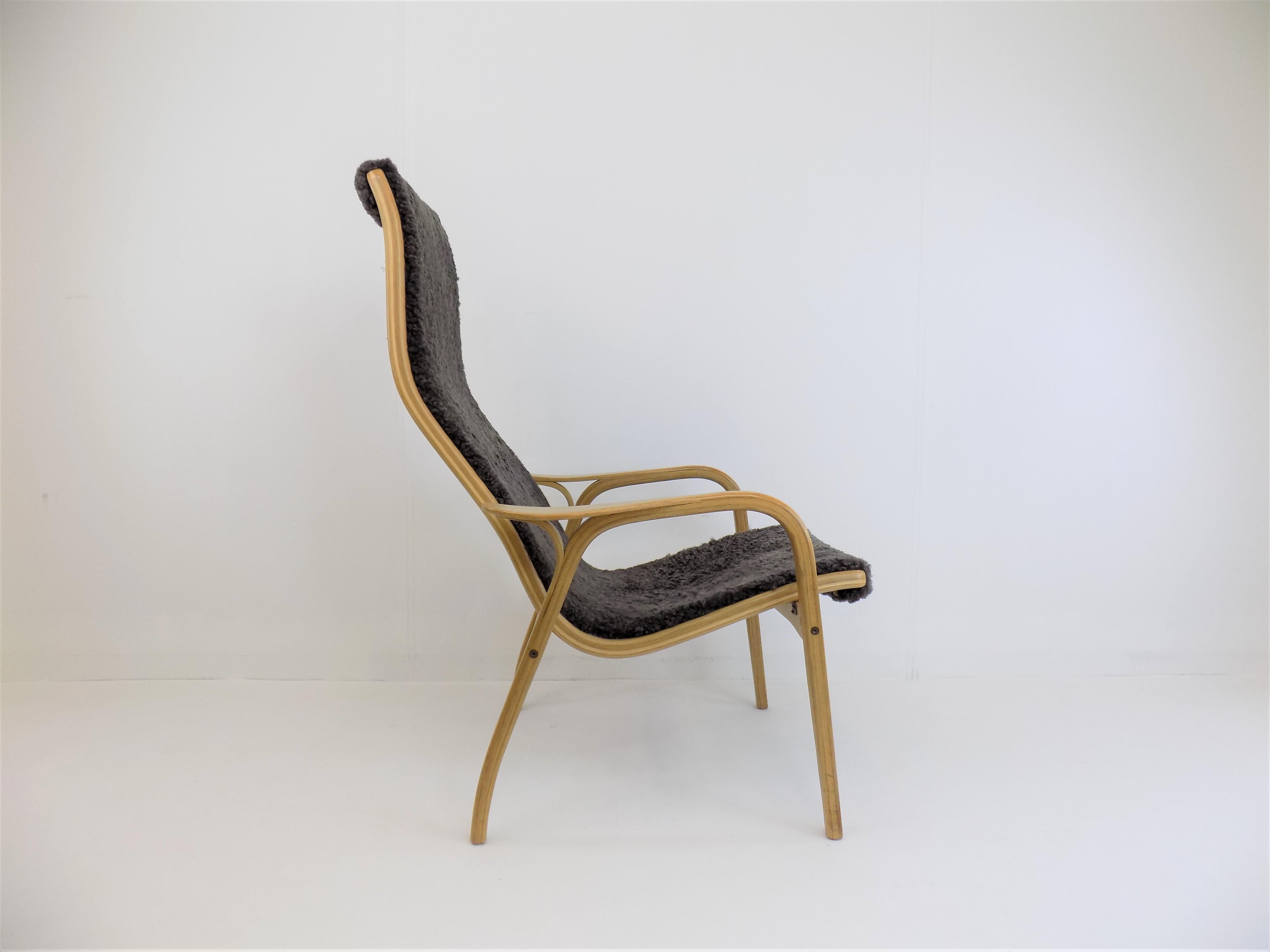 Swedese Lamino lounge chair by Yngve Ekstrom 4