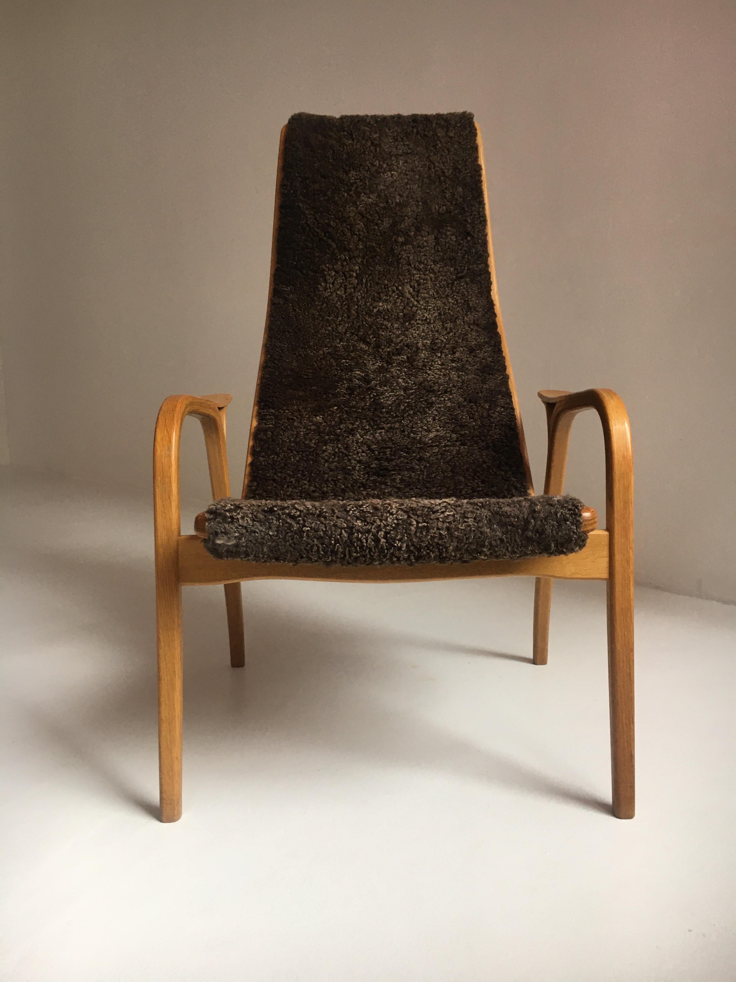 Swedese Yngve Ekström Lamino Sheepskin Easy Chair with Ottoman, Sweden, 1960s 6