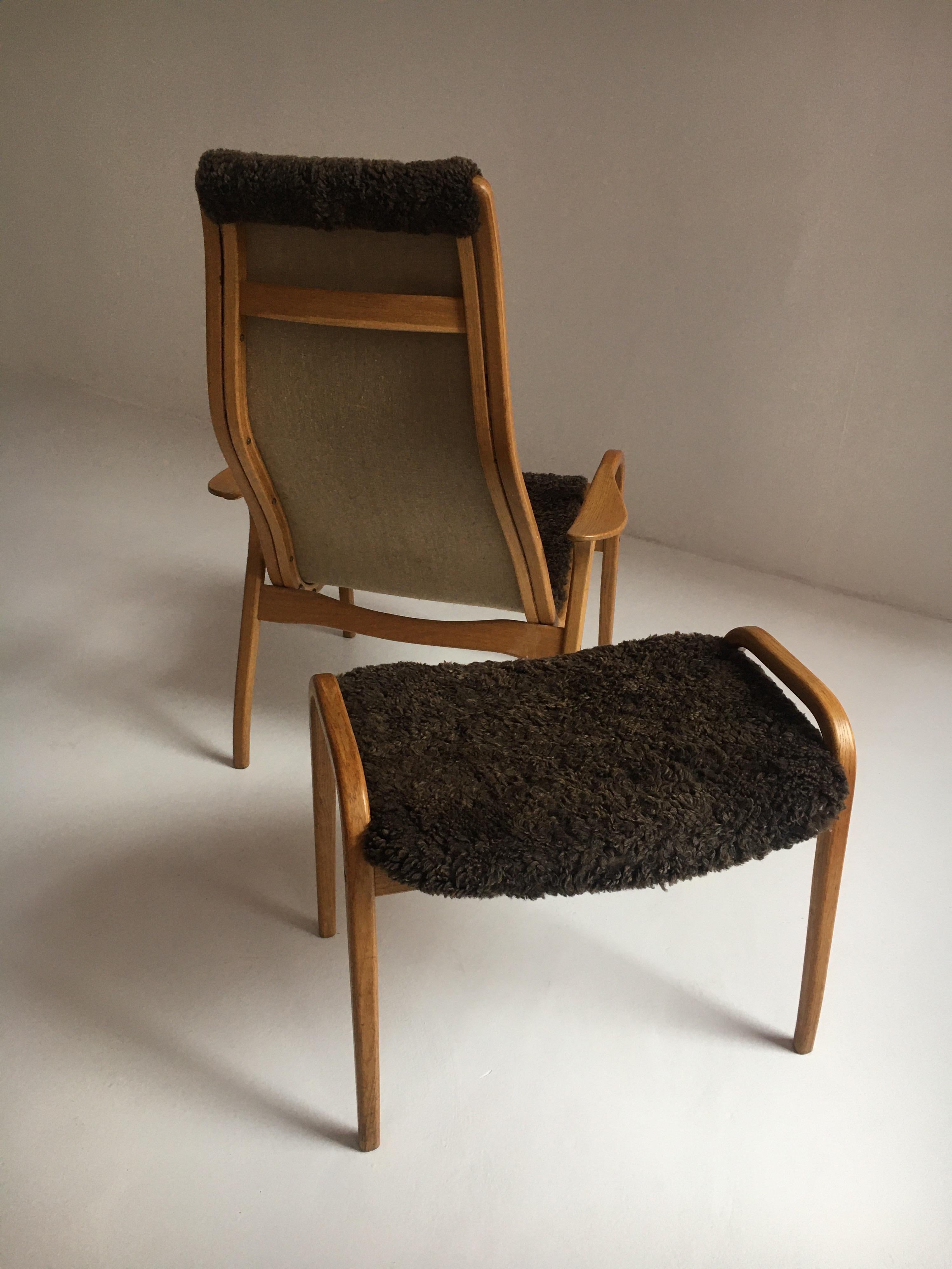 Swedese Yngve Ekström Lamino Sheepskin Easy Chair with Ottoman, Sweden, 1960s 10