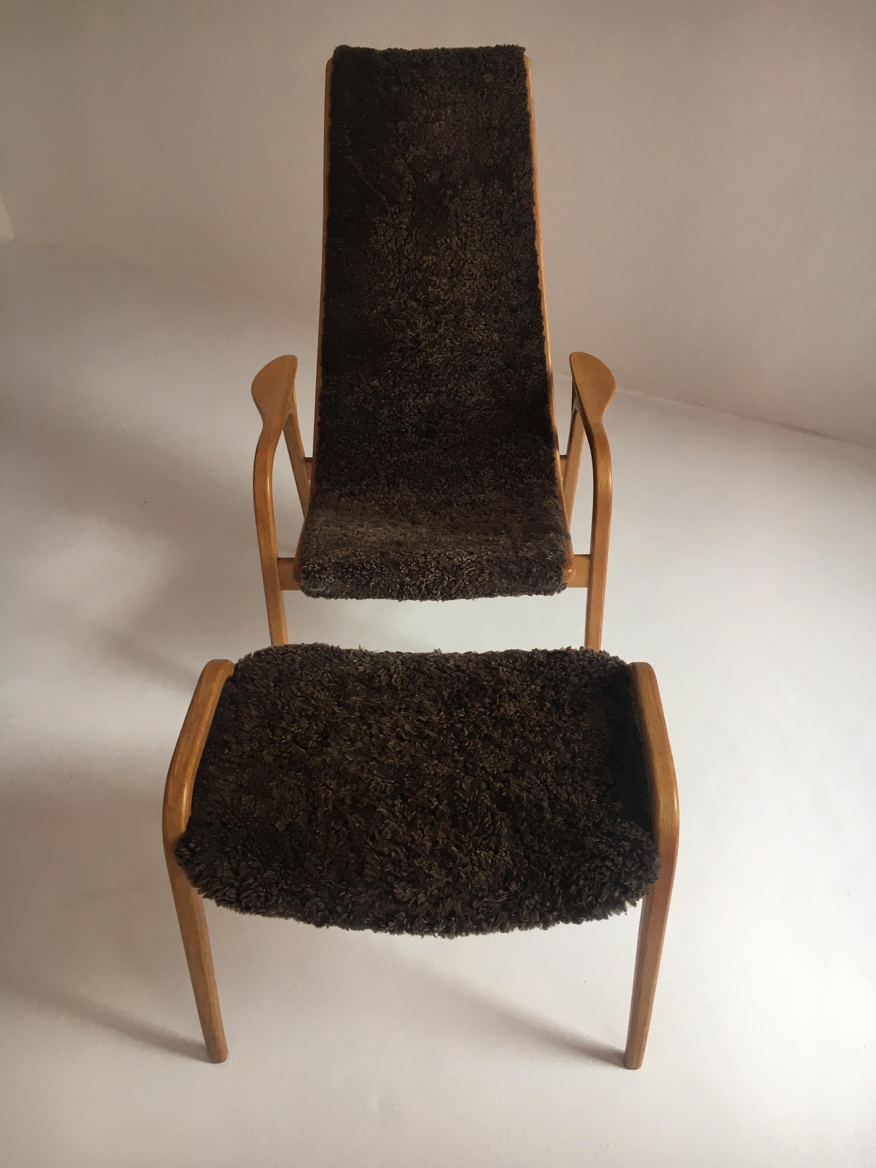 Swedese Yngve Ekström Lamino Sheepskin Easy Chair with Ottoman, Sweden, 1960s 12