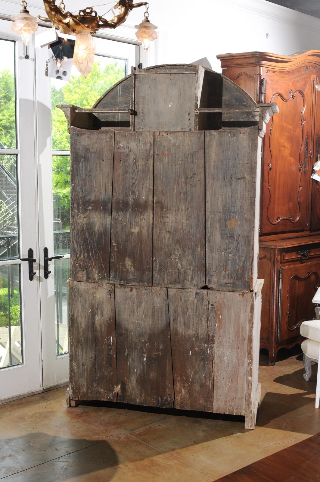 Swedish 1780s Gustavian Painted Clock Cupboard with Bonnet Top and Doors 2