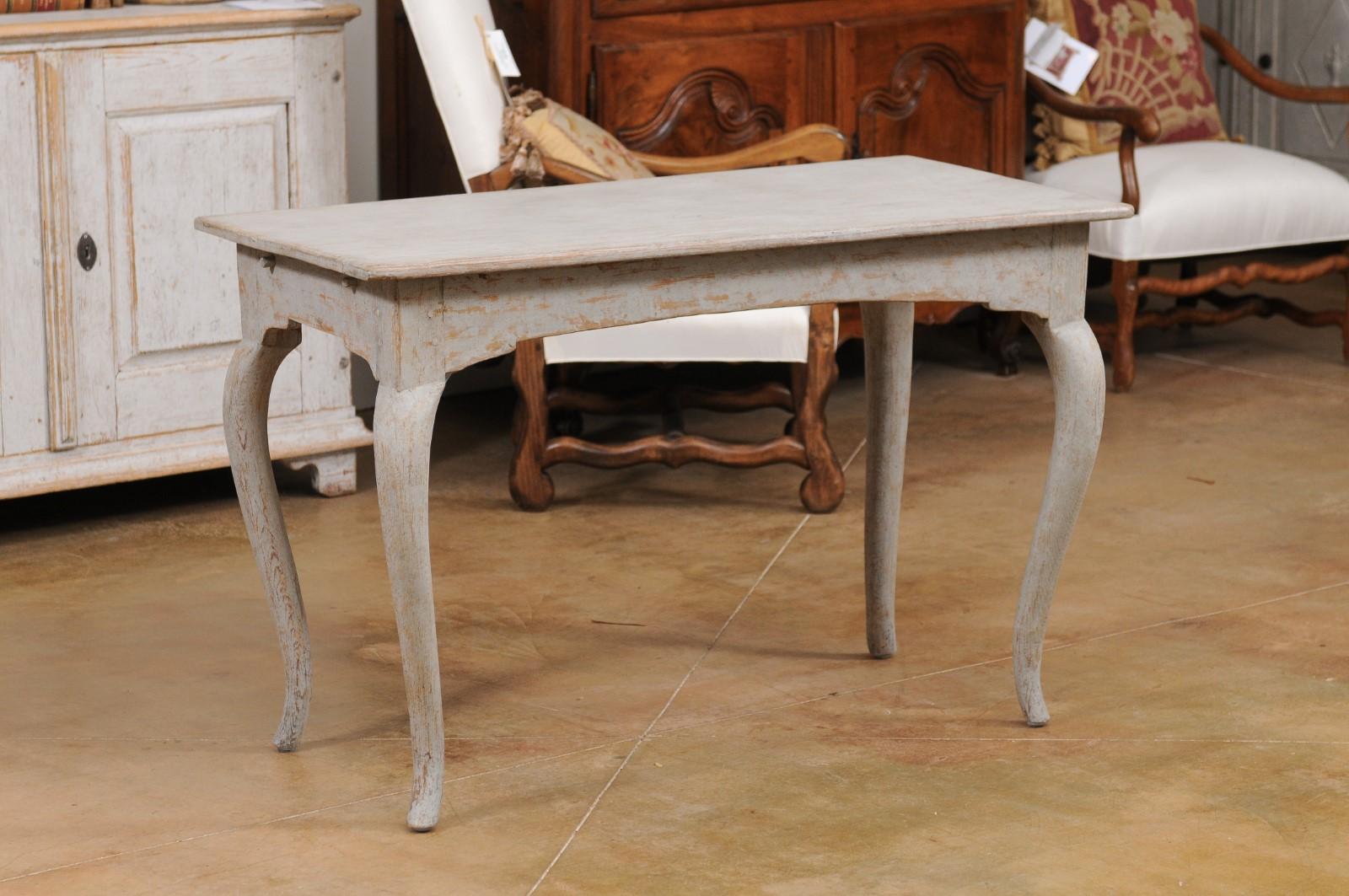 Swedish 1780s Rococo Period Table with Cabriole Legs and Distressed Finish 3