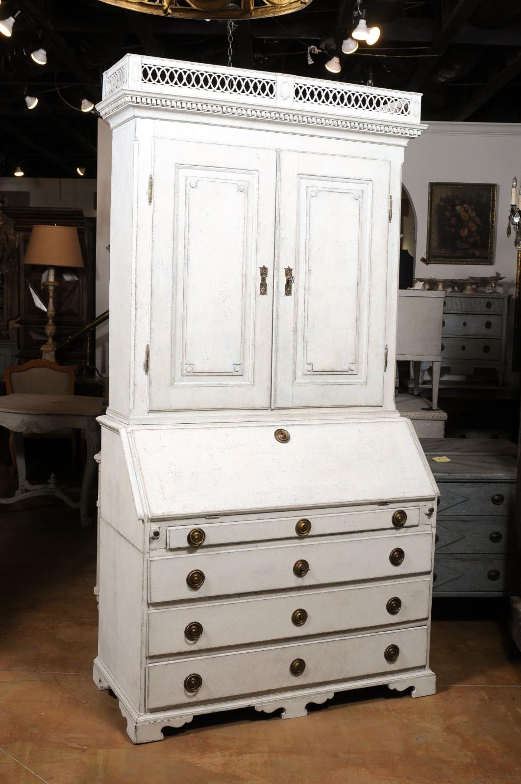 Swedish 1790s Gustavian Two-Part Painted Secretary with Slanted Front Desk 11