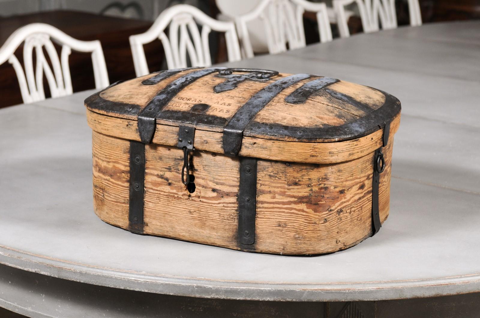 Swedish 1790s Rustic Oval Top Wooden Box with Iron Accents and Distressed Patina For Sale 9
