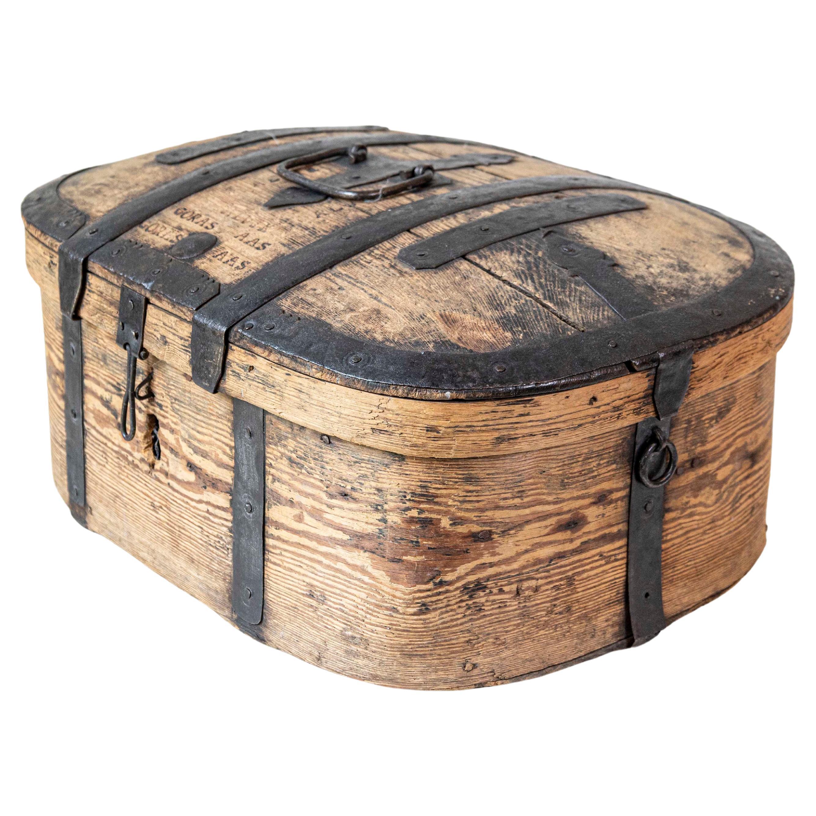 Swedish 1790s Rustic Oval Top Wooden Box with Iron Accents and Distressed Patina