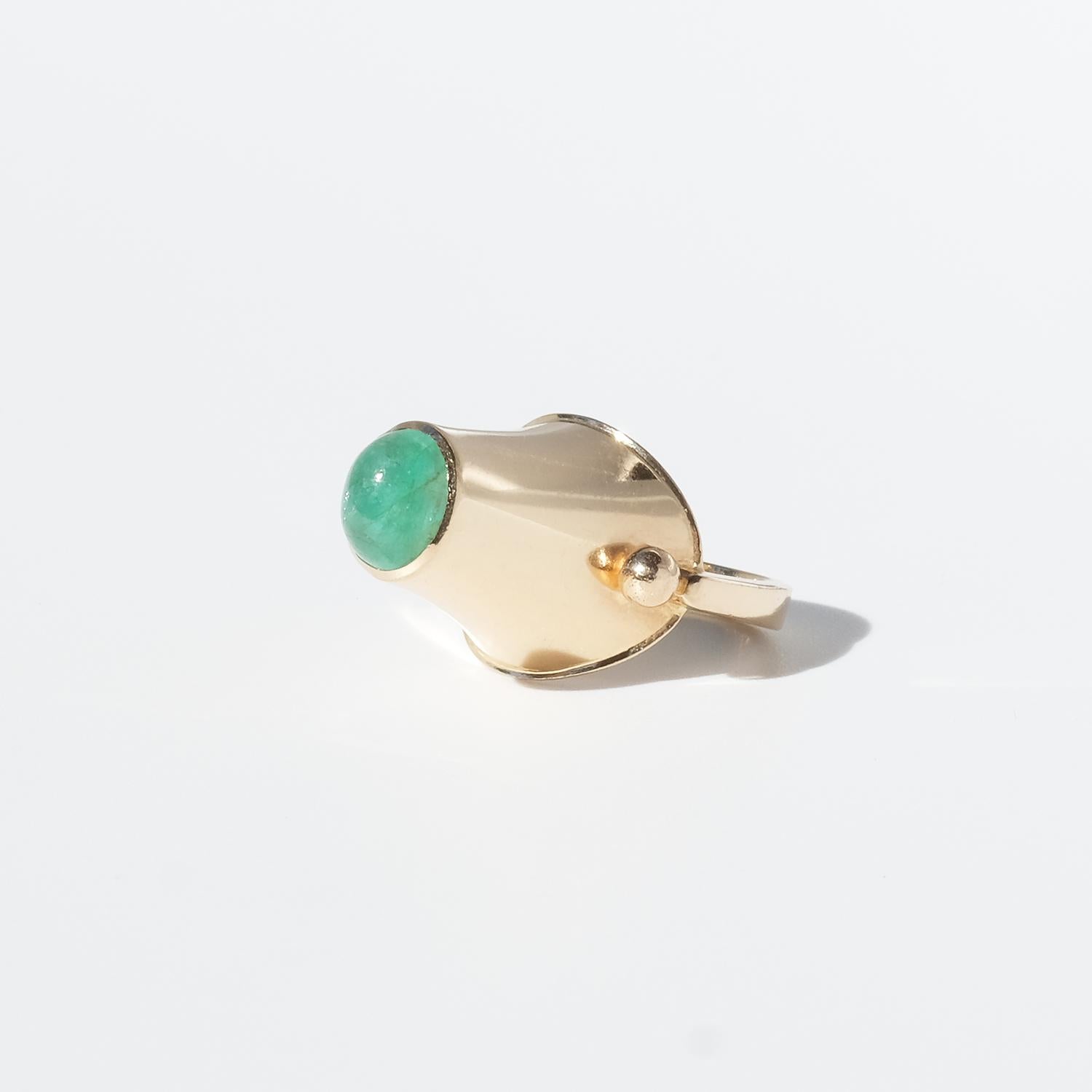 Swedish 18 K Gold Ring with an Emerald Made in 1966, Sigurd Persson 2