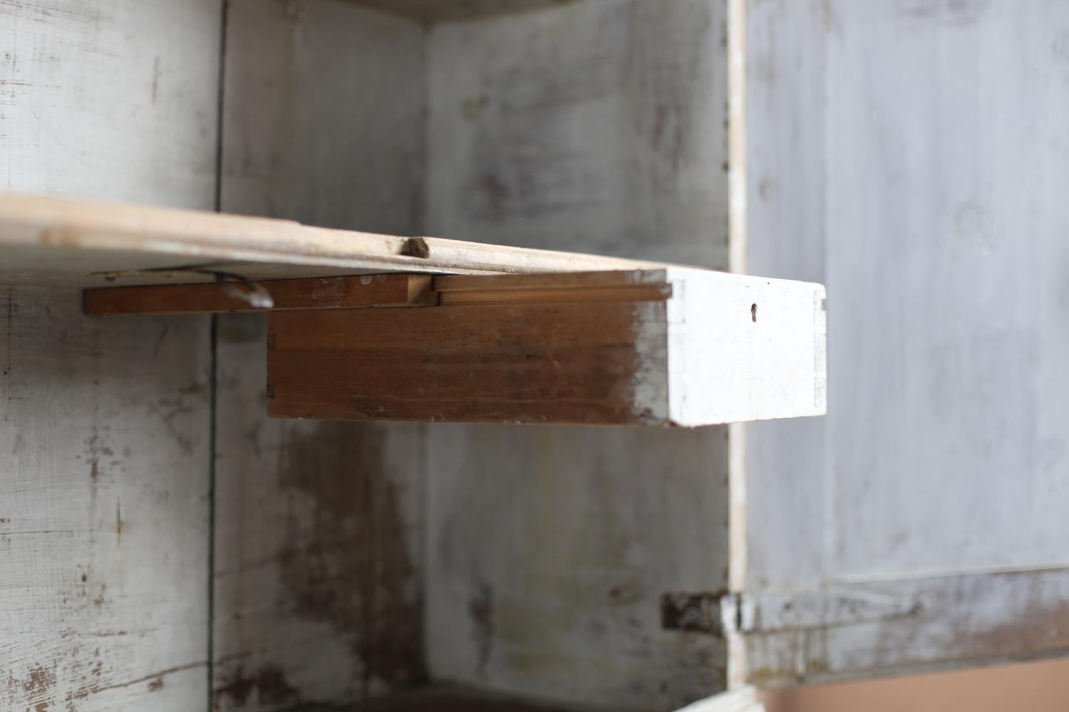 Swedish 1800s Gustavian White Painted Two-Part Cabinet For Sale 5