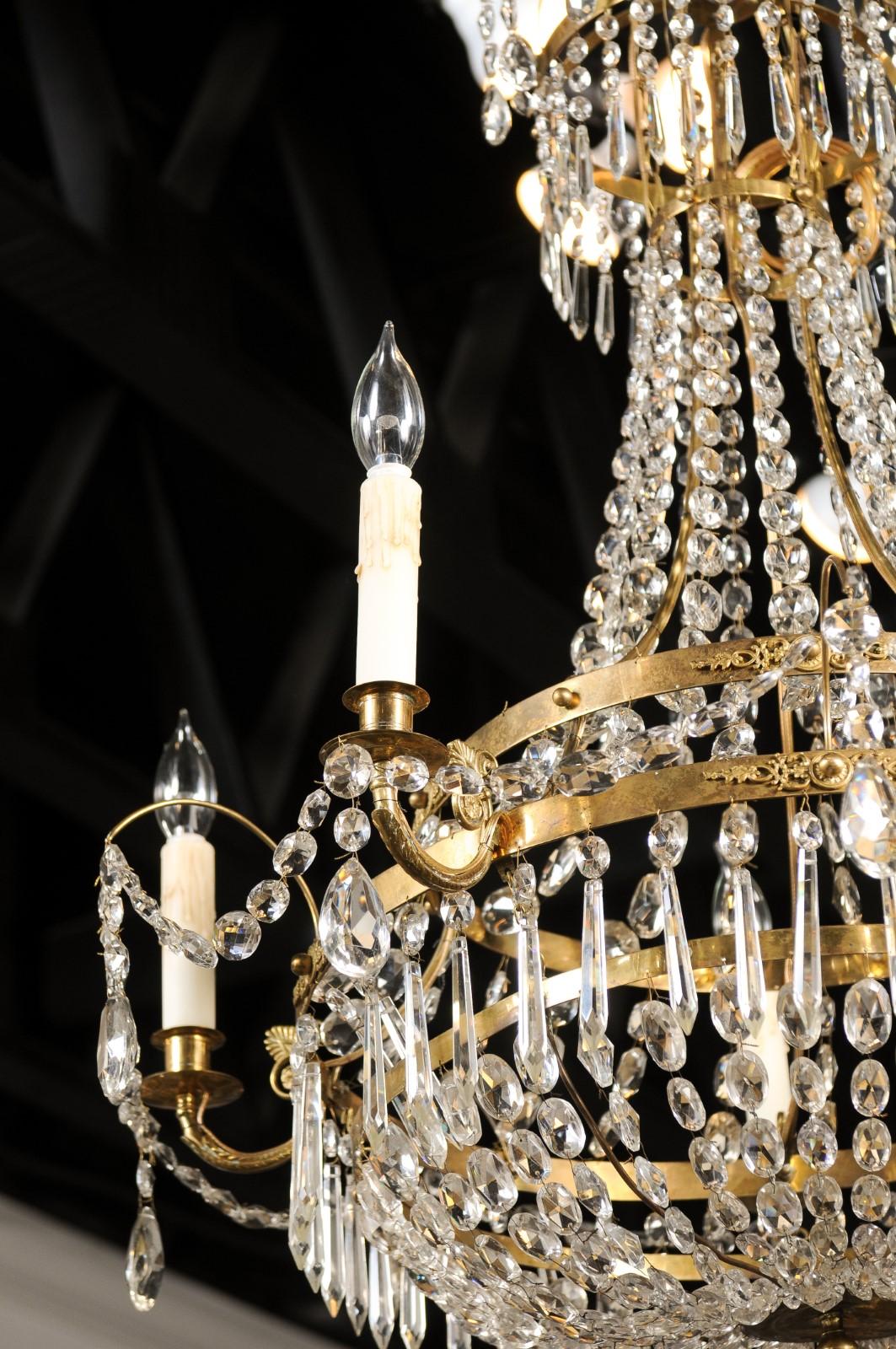 Swedish, 1810s Gustavian Period Five-Light Crystal and Brass Basket Chandelier For Sale 2