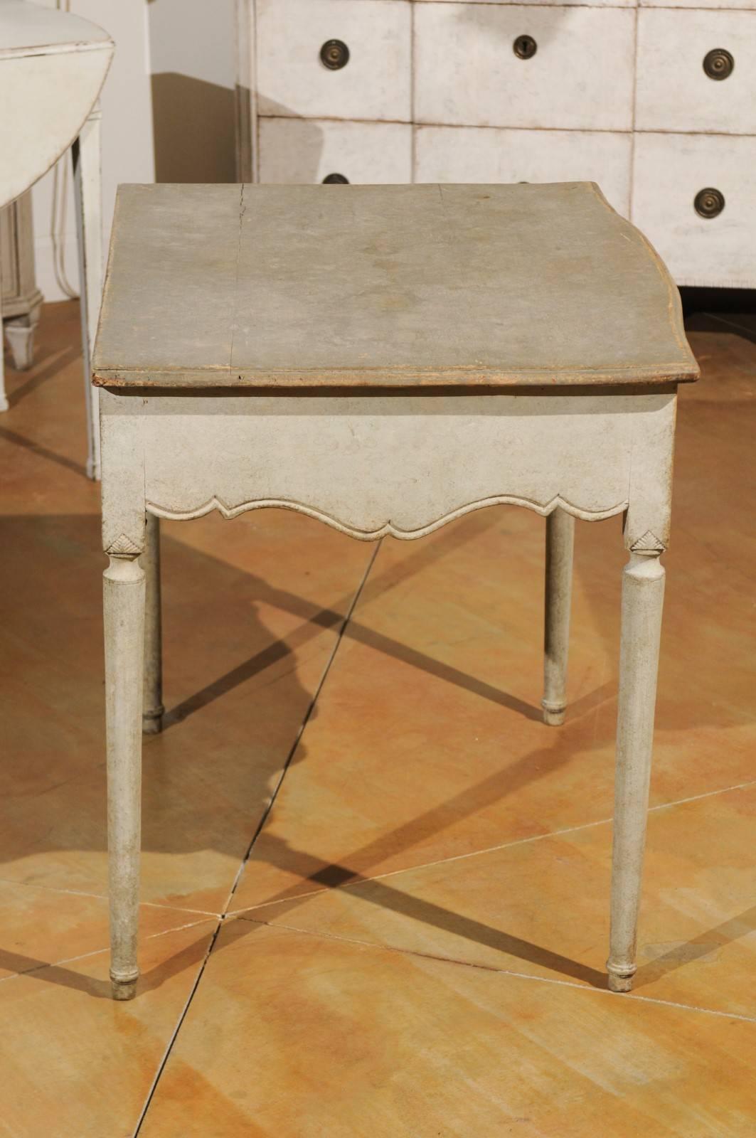 Swedish 1810s Period Gustavian Painted Side Table with Drawer and Carved Apron 2