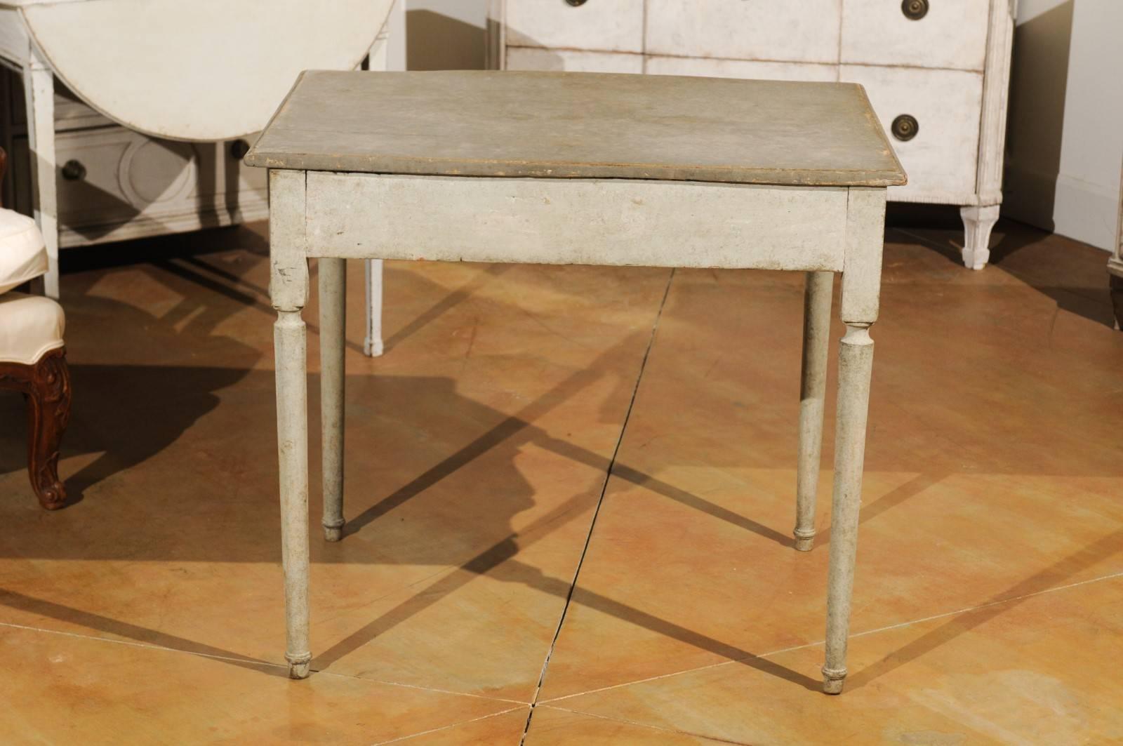 Swedish 1810s Period Gustavian Painted Side Table with Drawer and Carved Apron 3