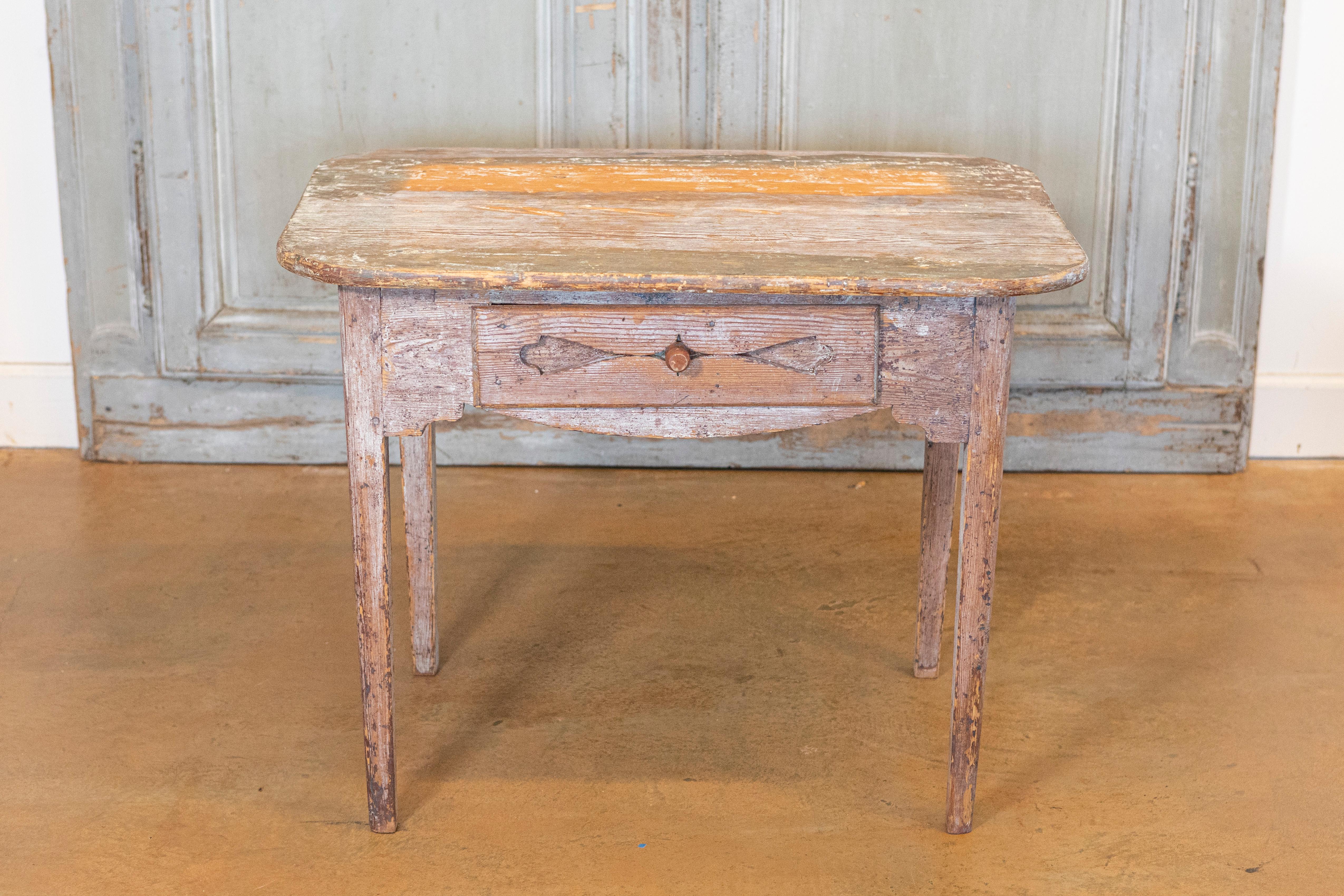 19th Century Swedish 1820s Side Table with Carved Drawer and Tapered Legs For Sale