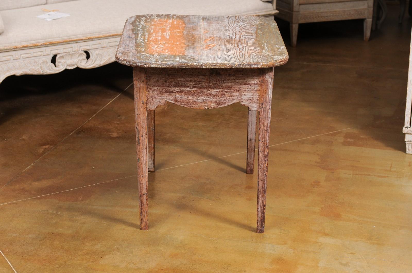 Swedish 1820s Side Table with Carved Drawer and Tapered Legs 1